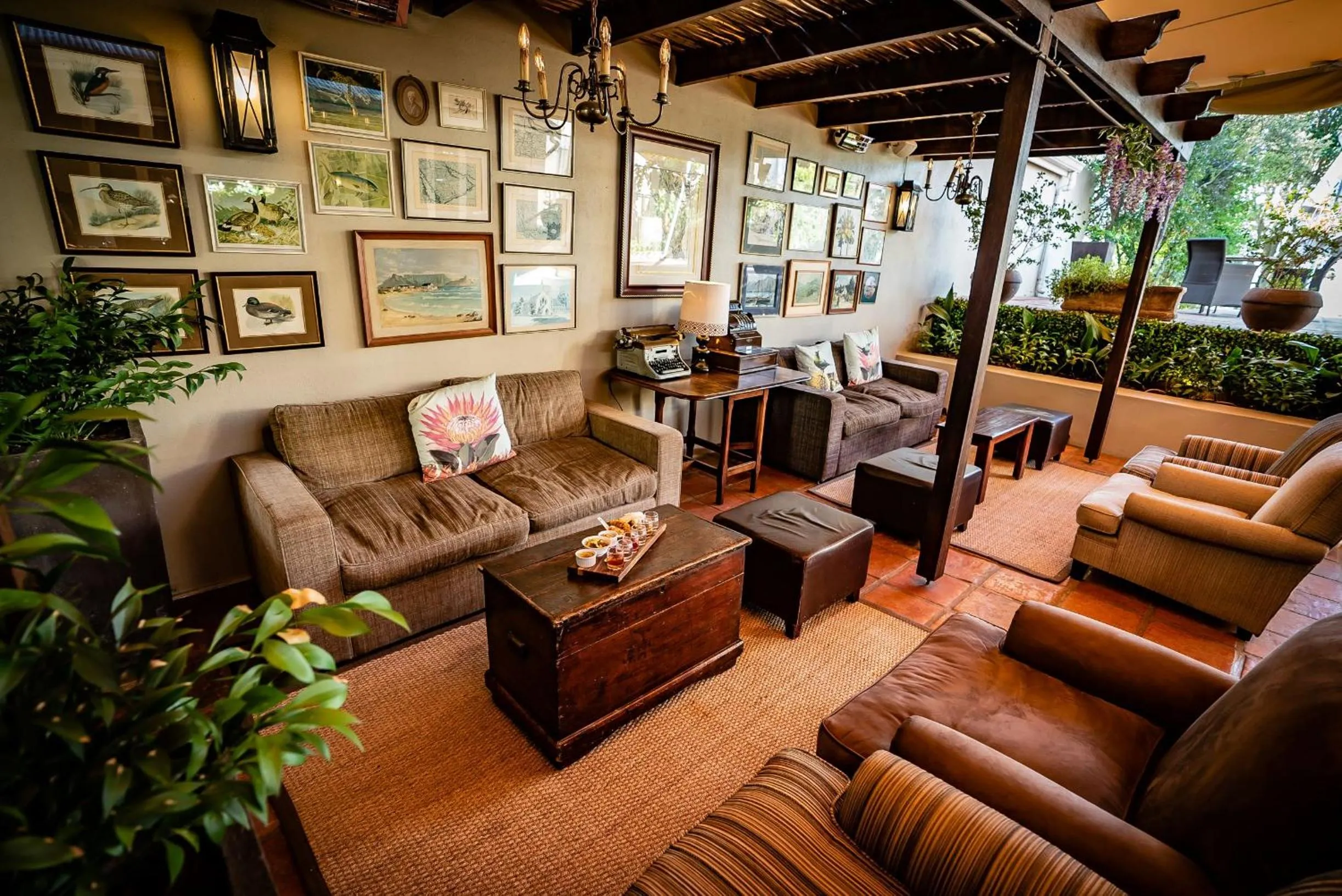 Lobby or reception in The Royal Hotel