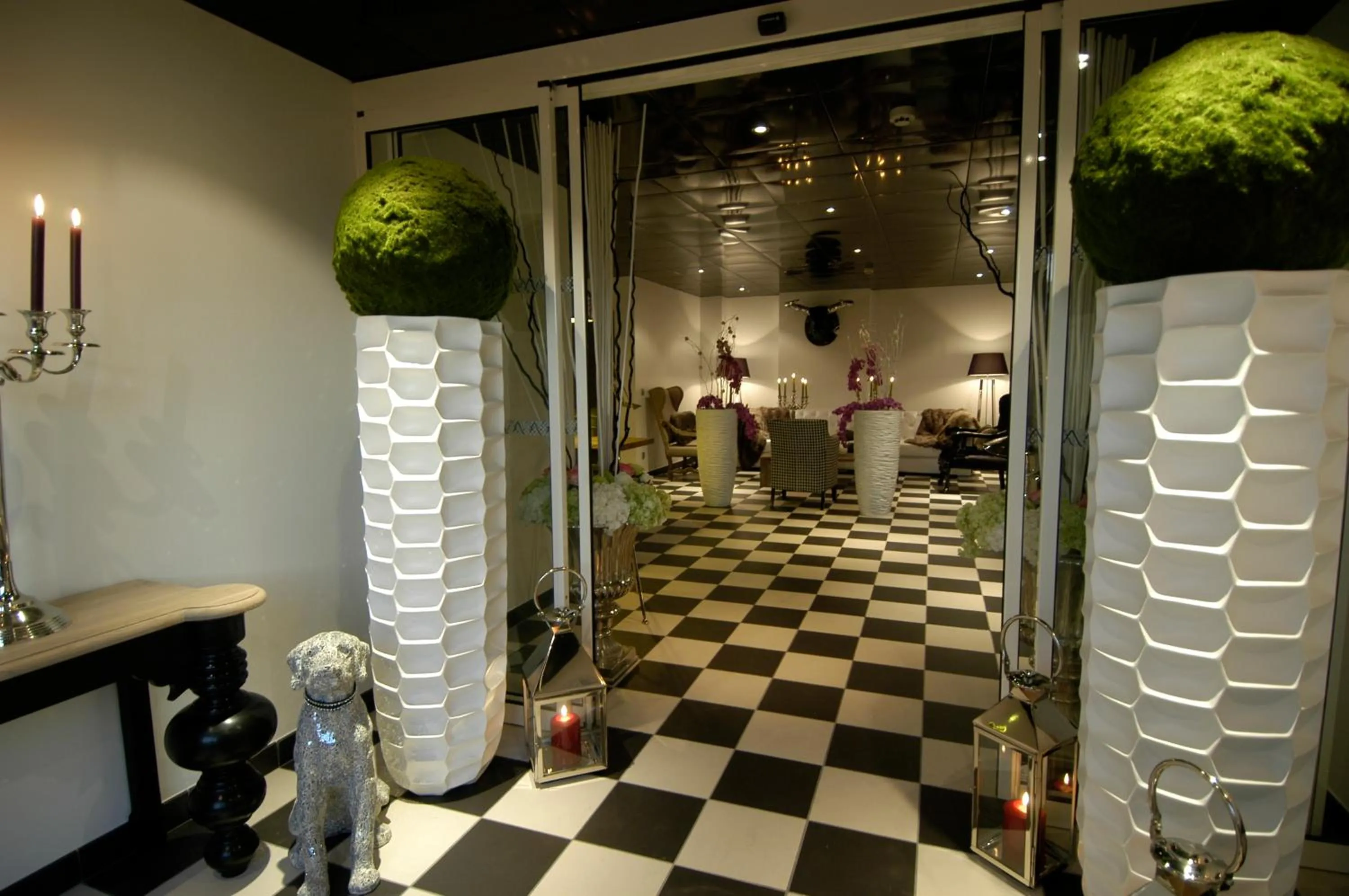 Lobby or reception in Auberge De Maison Rouge