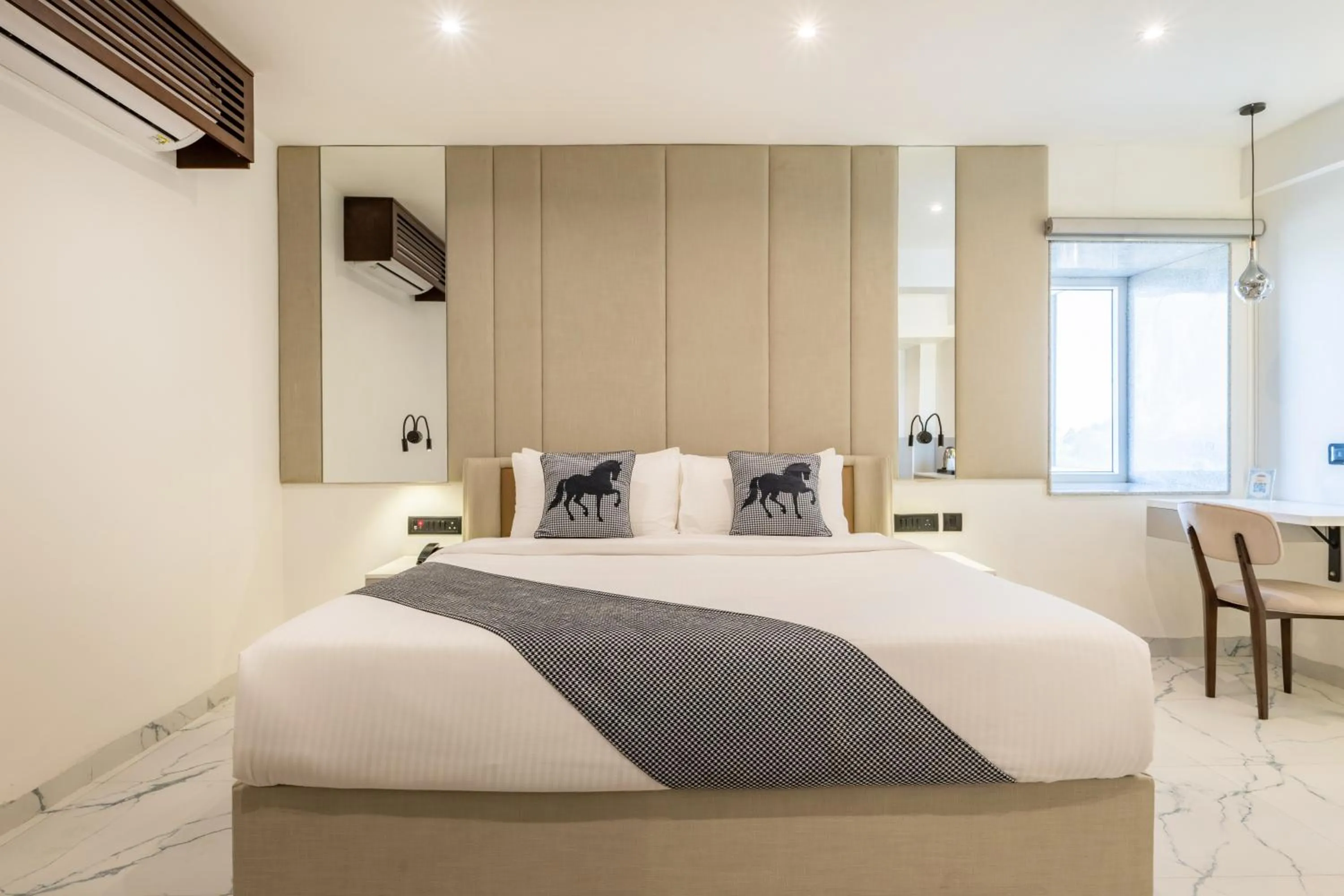 Bedroom, Bed in Pink Pearl Hotel By Chokhi Dhani