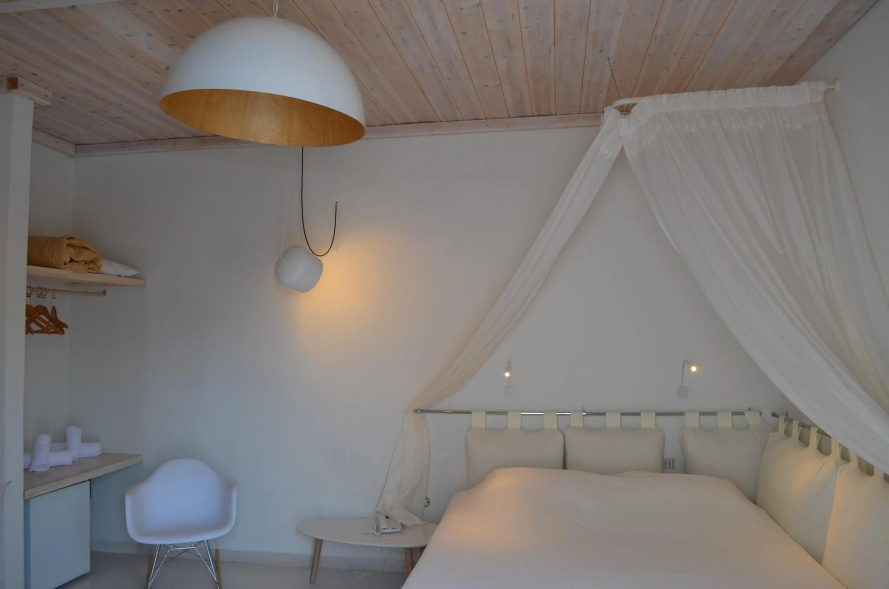 Photo of the whole room, Bed in Faros Resort