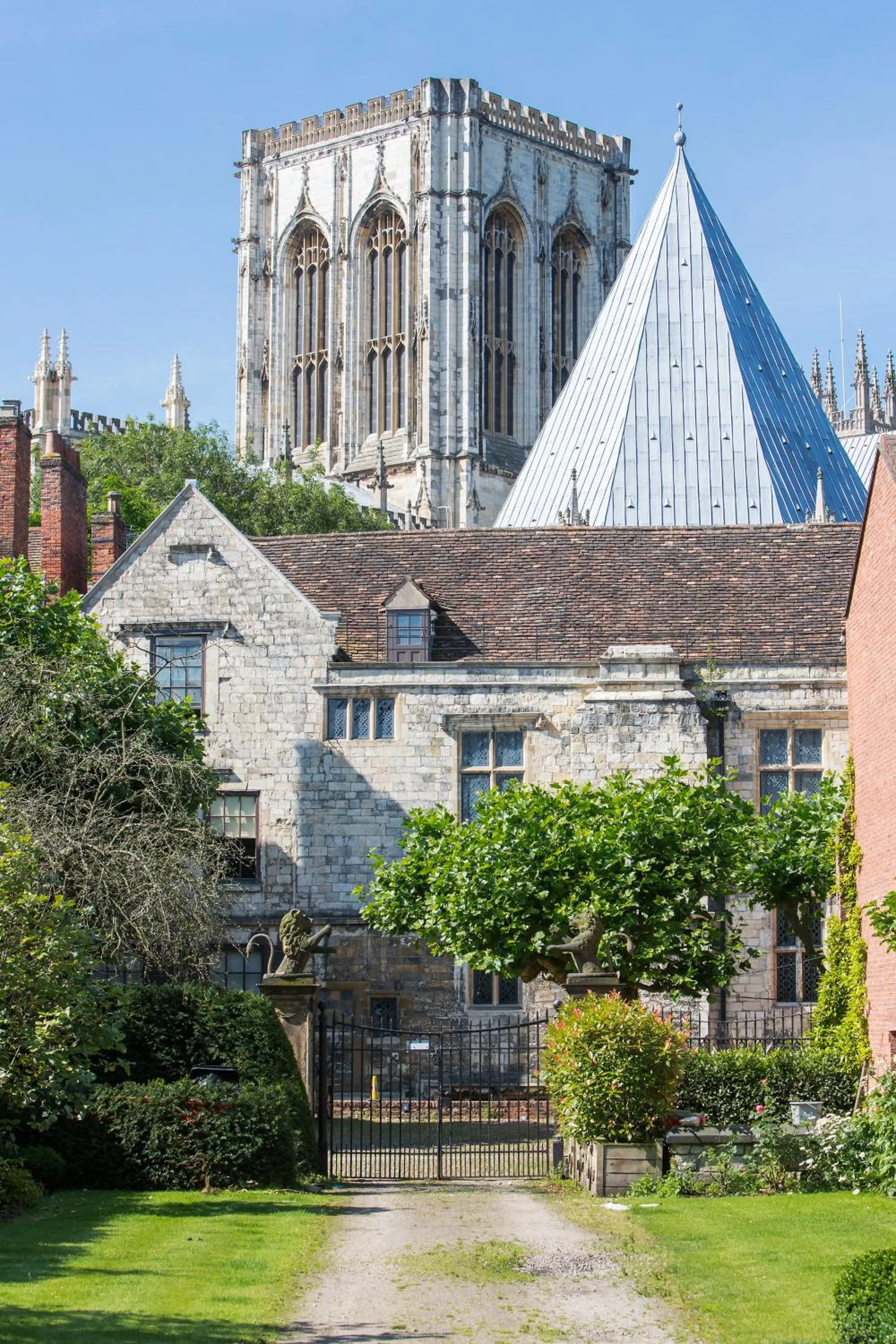 Garden in Grays Court Hotel