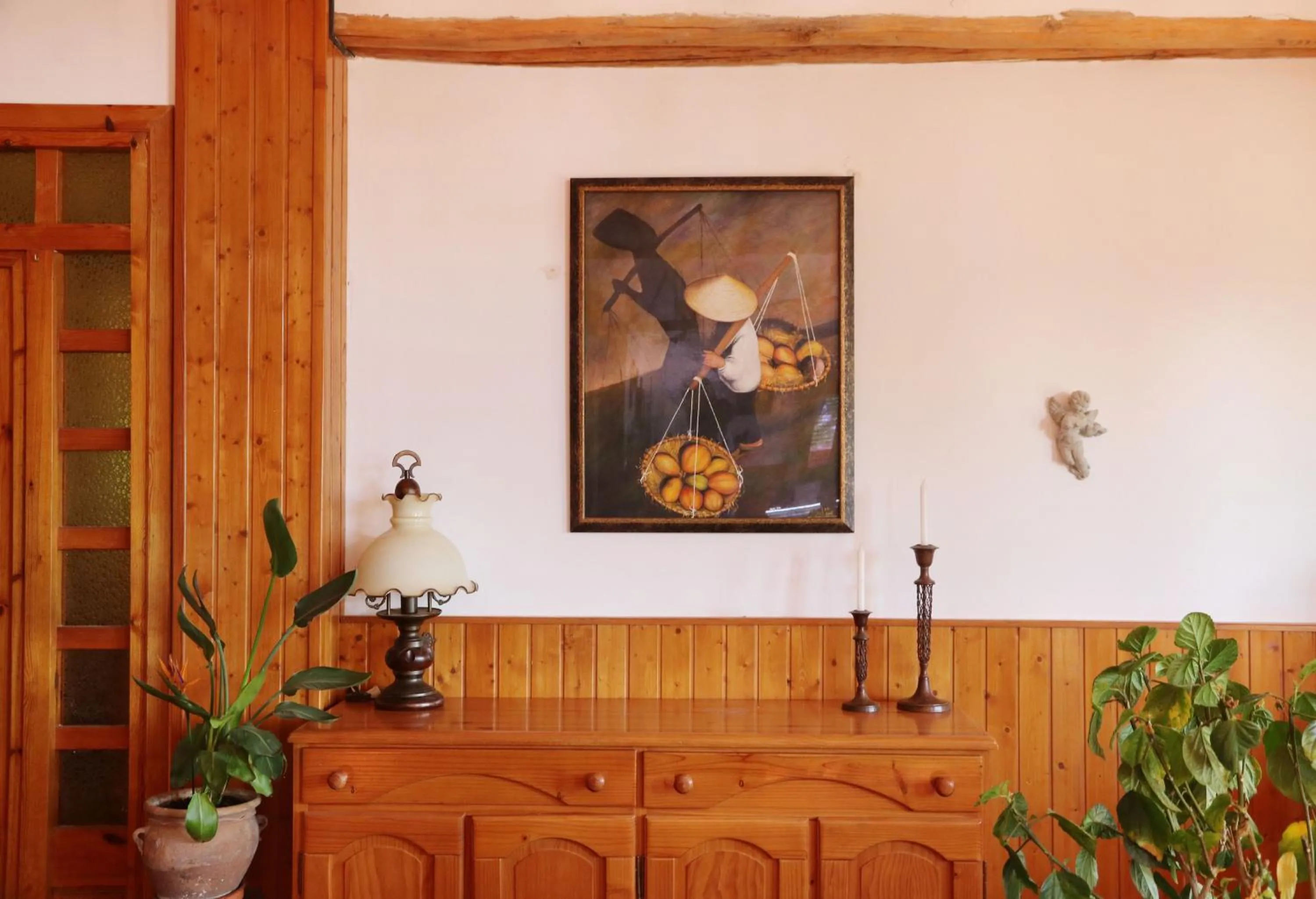 Property building in Hotel los Bérchules