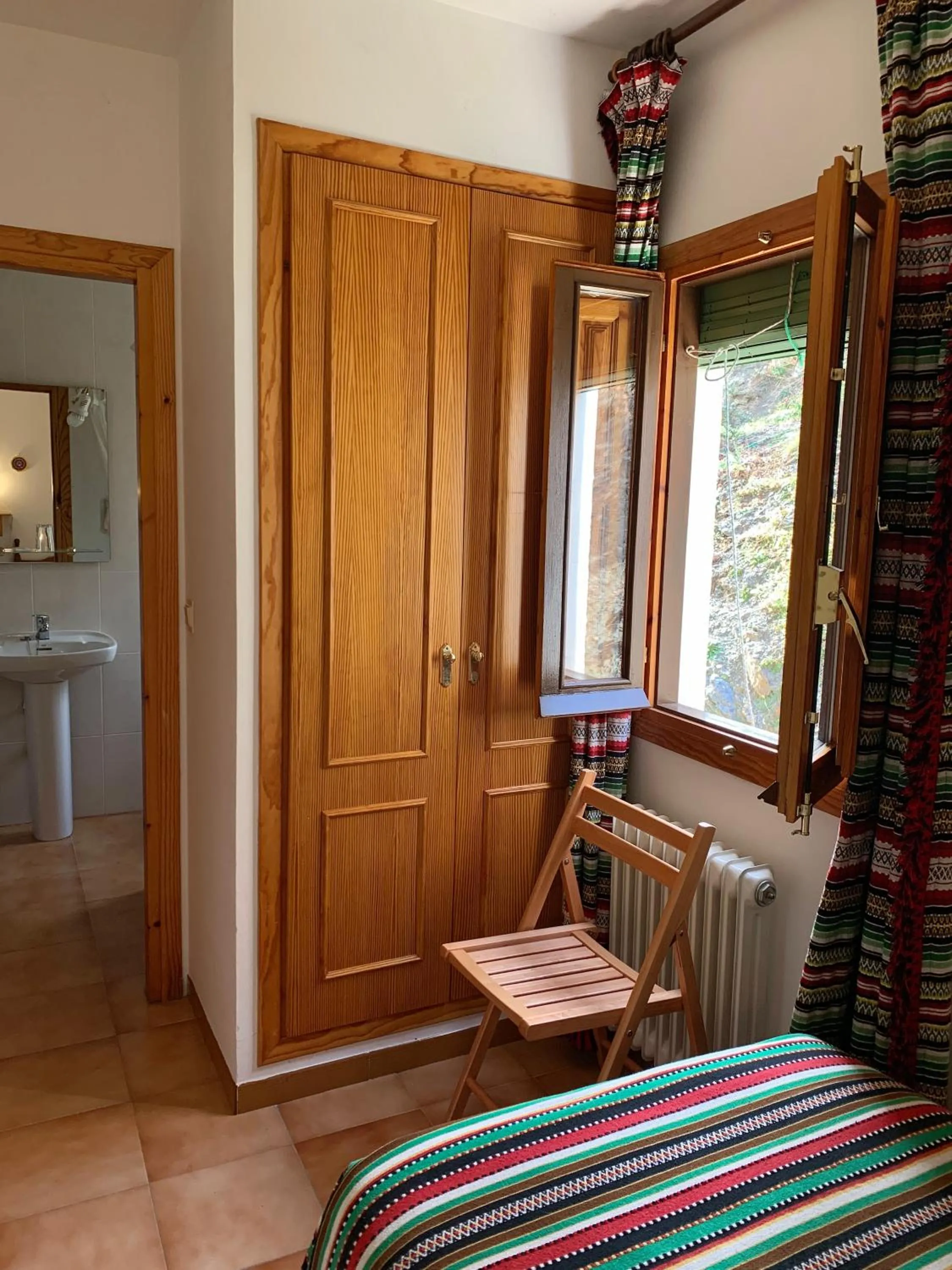 Bedroom, Bed in Hotel los Bérchules