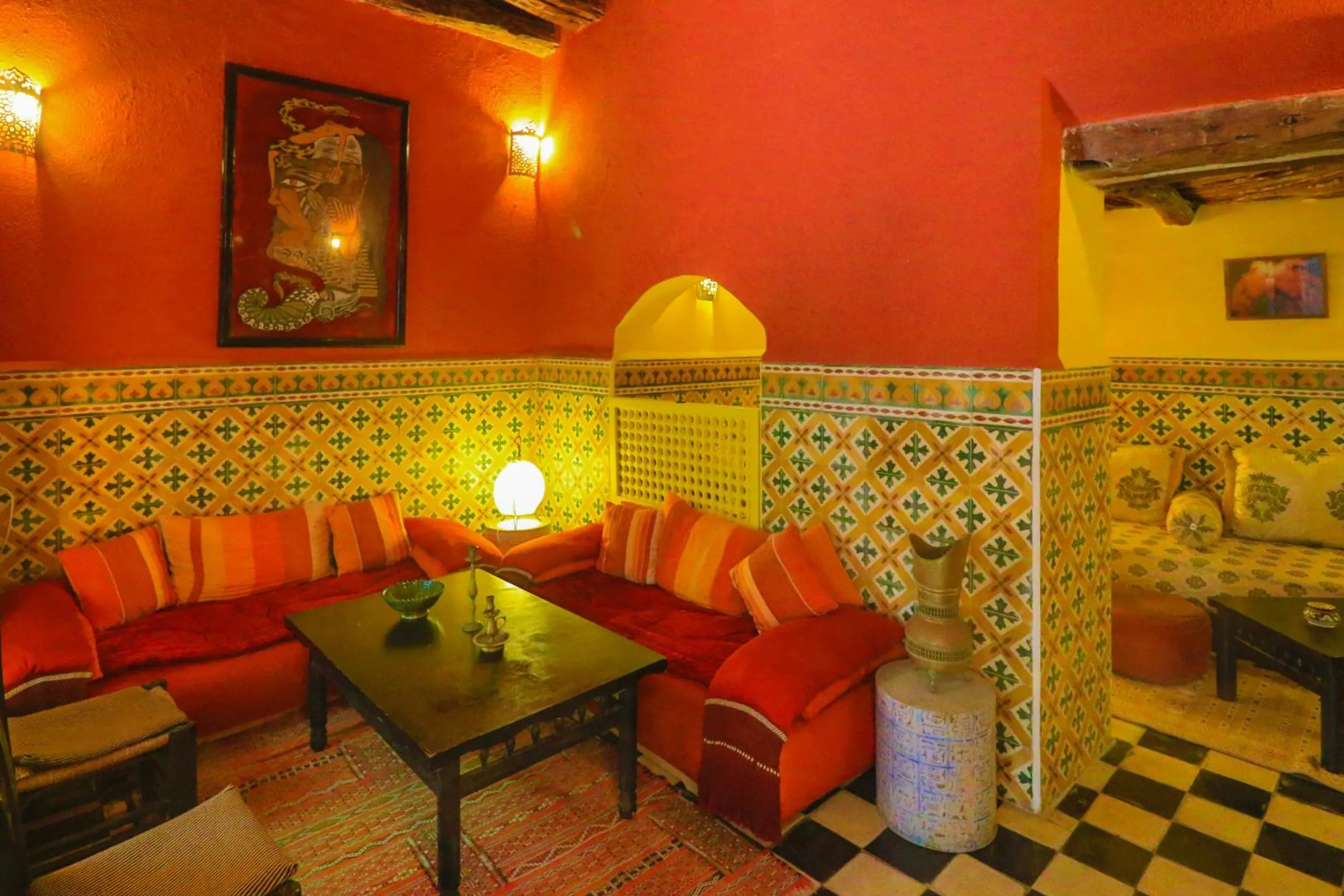 Communal lounge/ TV room in Les Matins Bleus