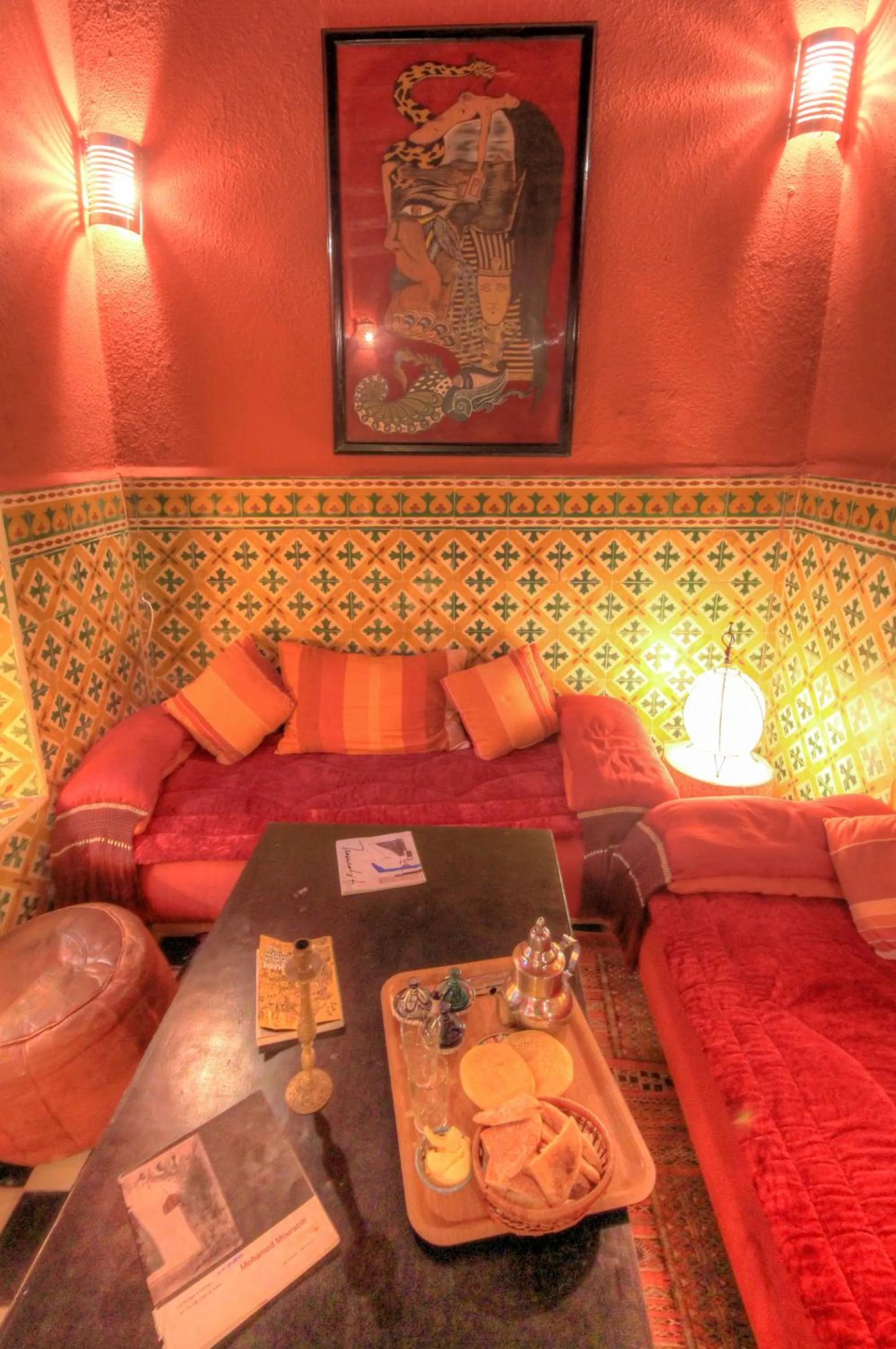 Restaurant/places to eat in Les Matins Bleus