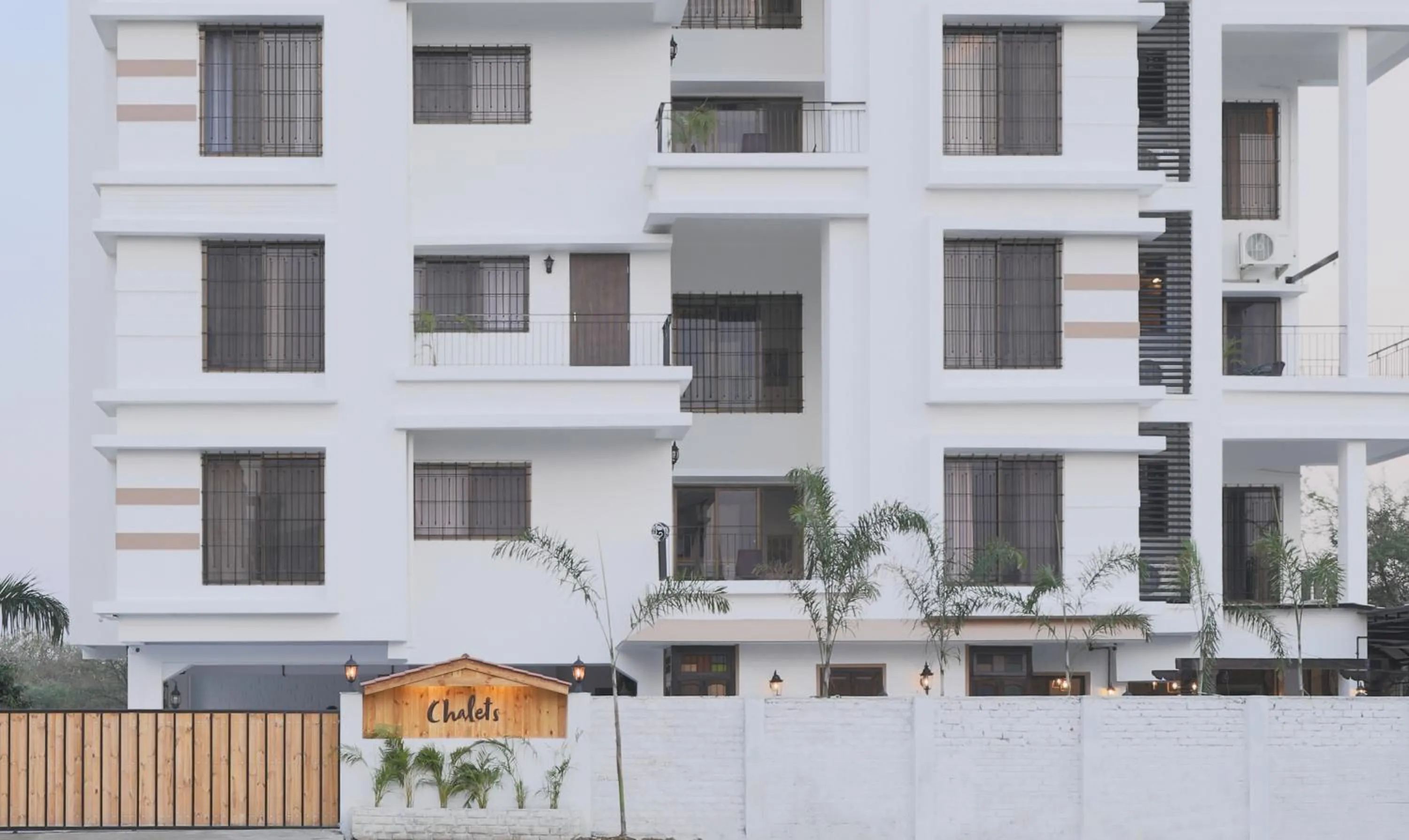 Facade/entrance in Treebo Chalets, Nagpur Airport