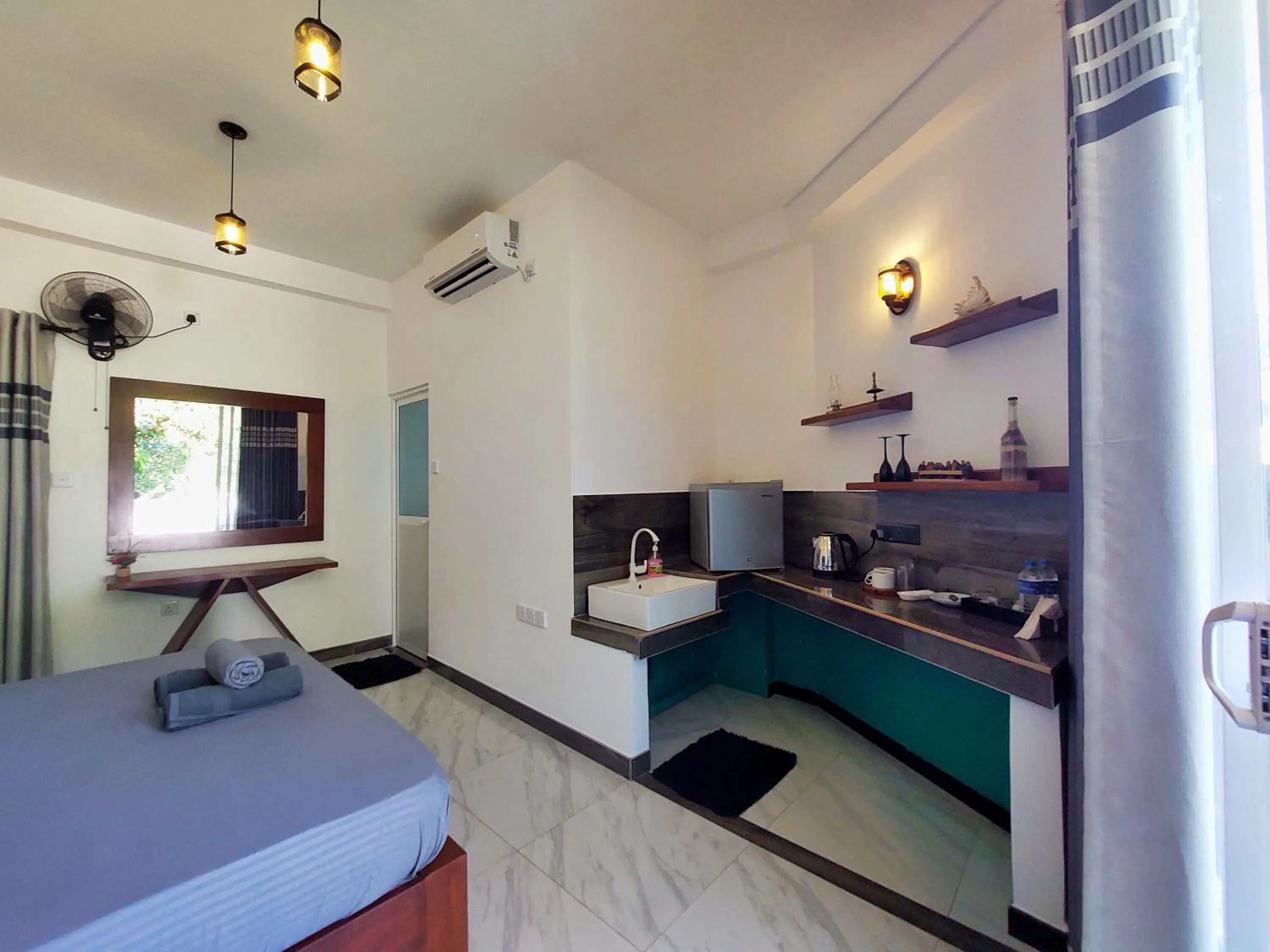 Bedroom in CHEN VILLA - Near Airport