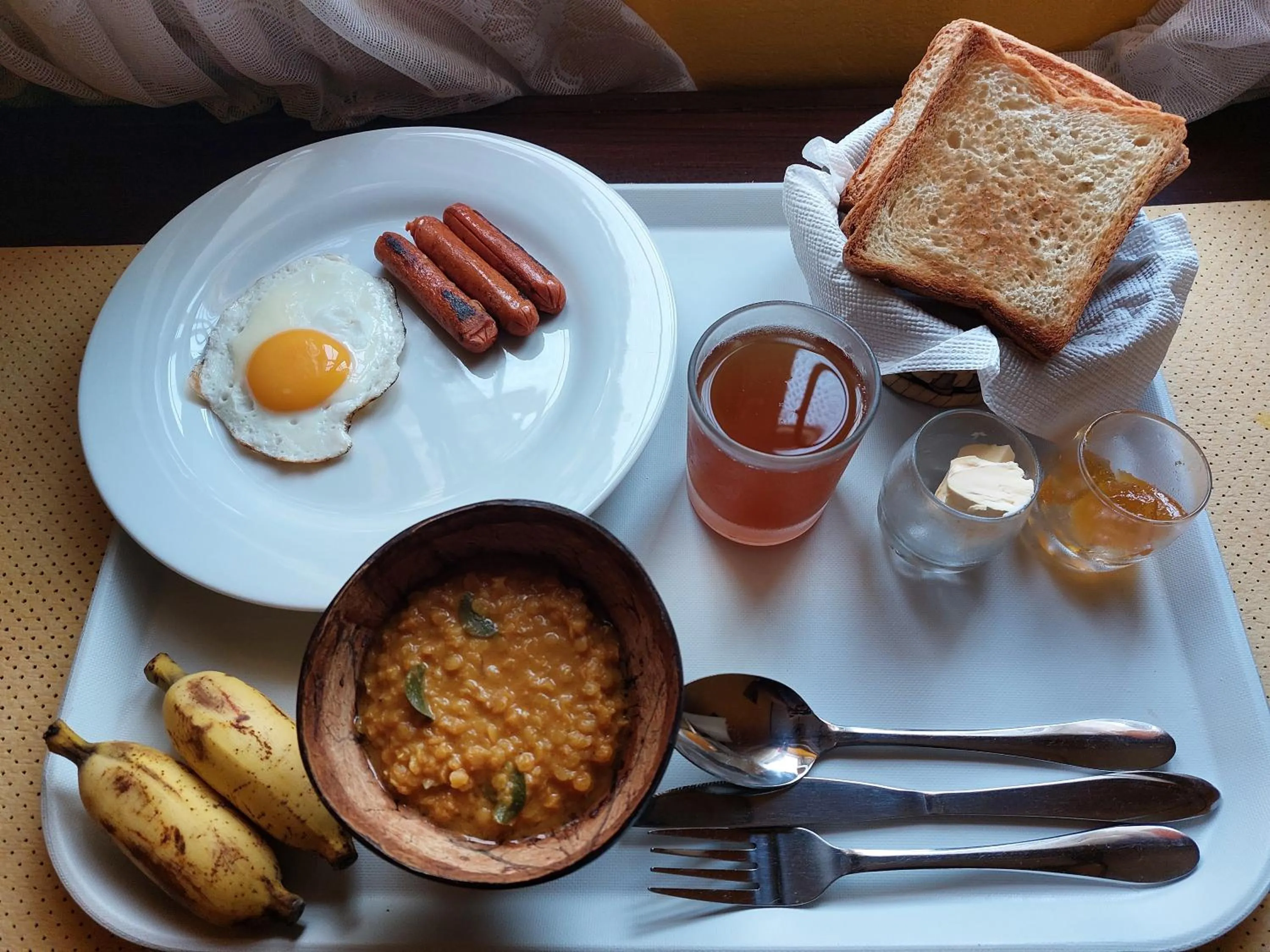 Food and drinks in CHEN VILLA - Near Airport