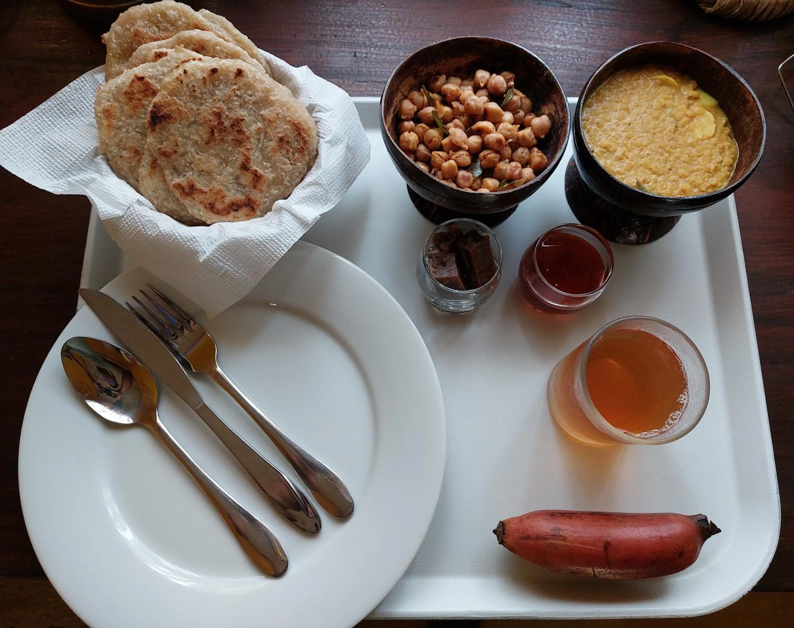 Breakfast in CHEN VILLA - Near Airport