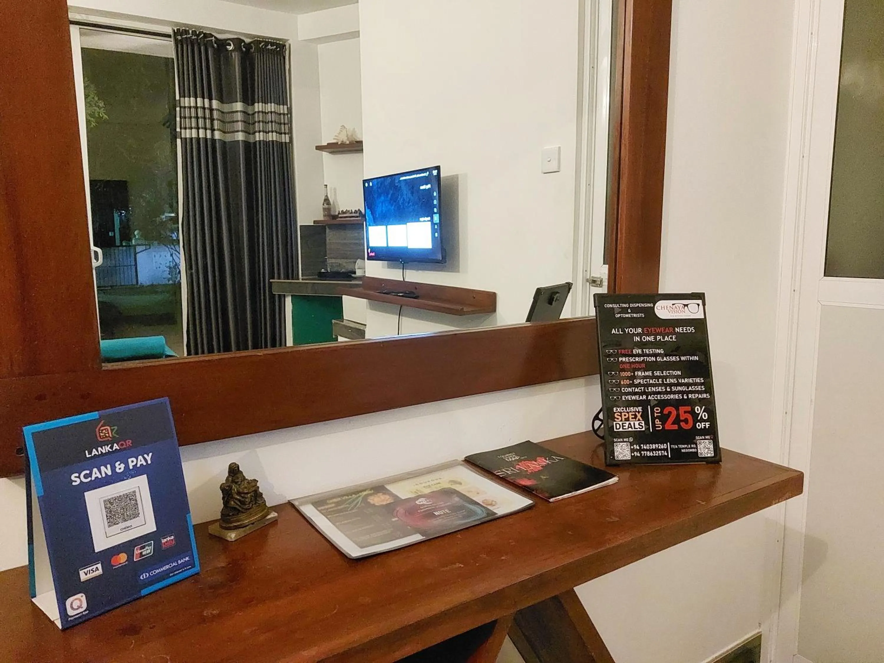 Bedroom in CHEN VILLA - Near Airport