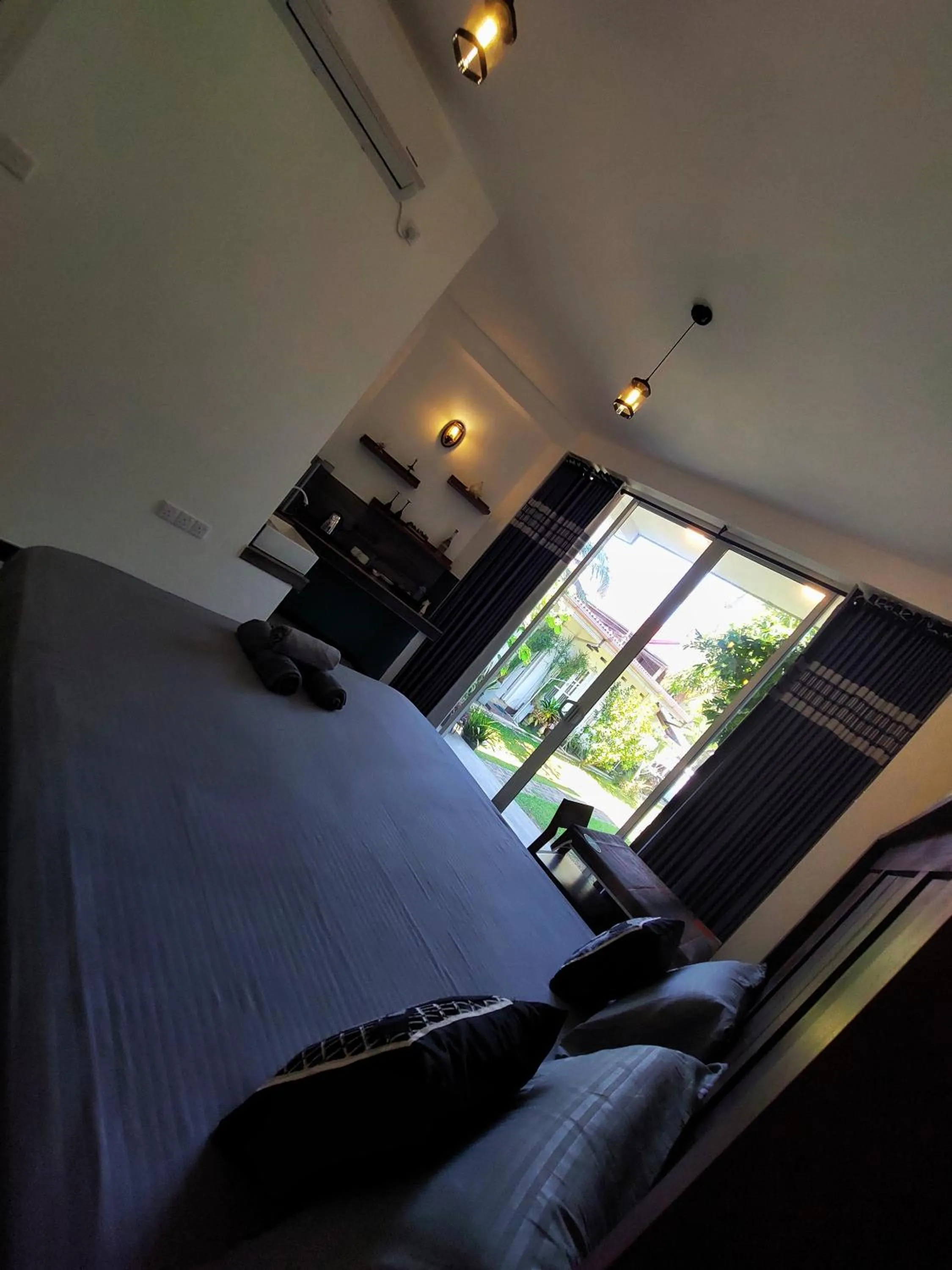 Bed in CHEN VILLA - Near Airport