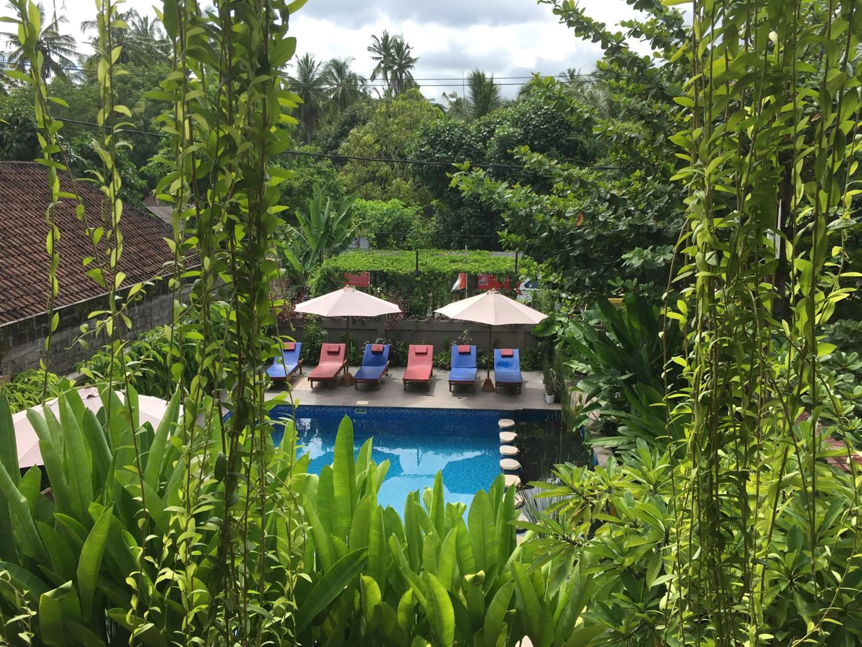 Pool view in Saka Boutique Hotel