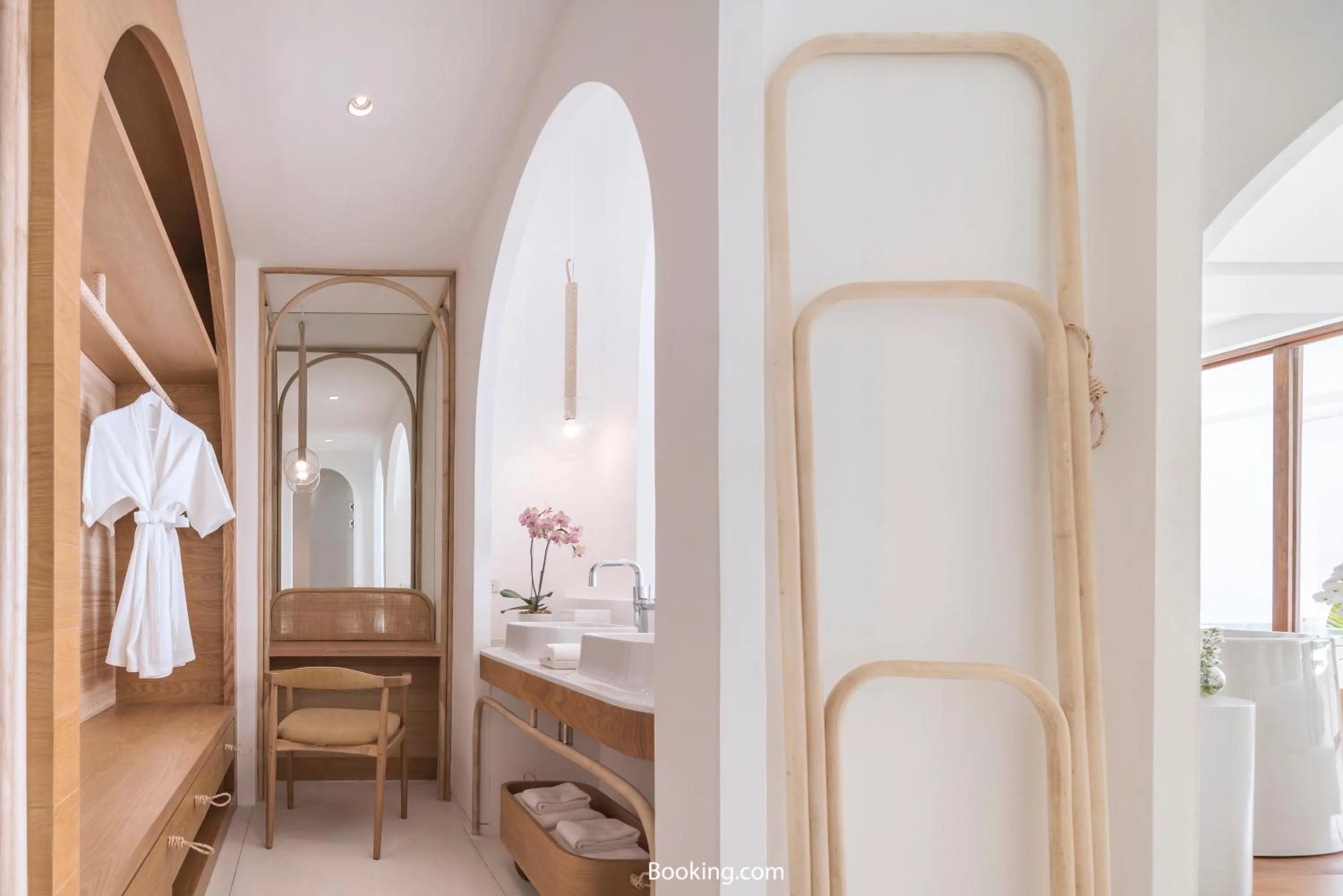 Area and facilities, Bed in SALA Samui Chaweng Beach Resort