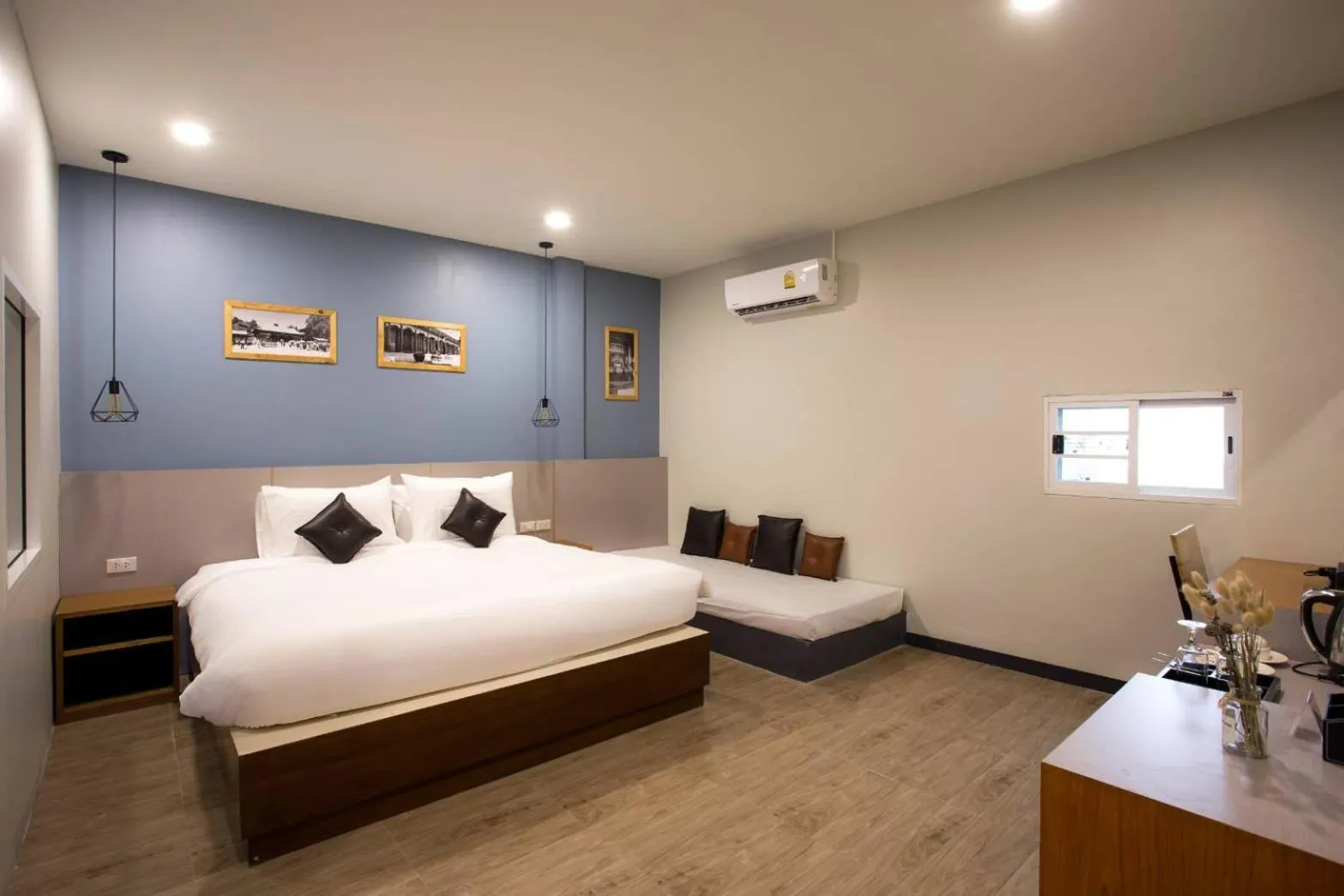 Bed in The Sun resort Ratchaburi