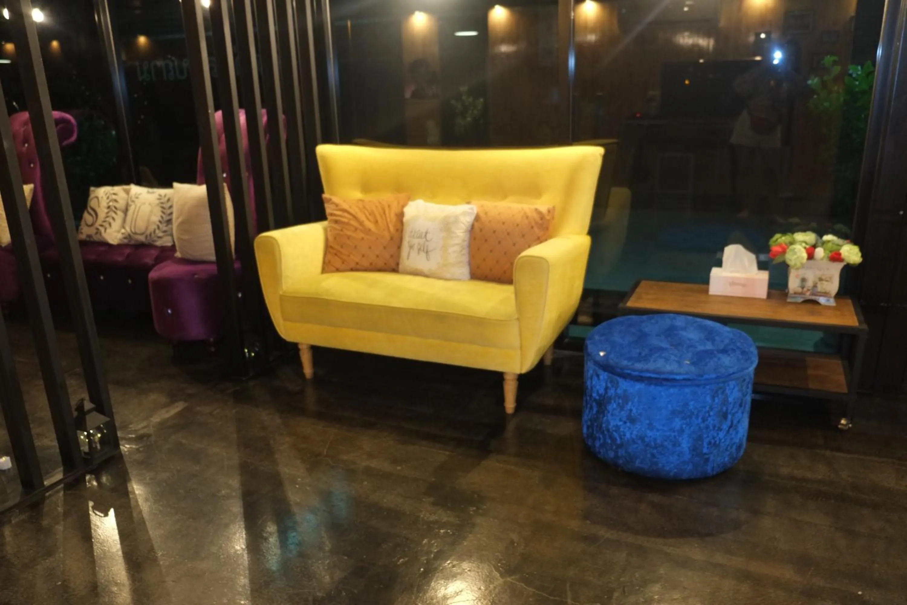 Communal lounge/ TV room in The Sun resort Ratchaburi