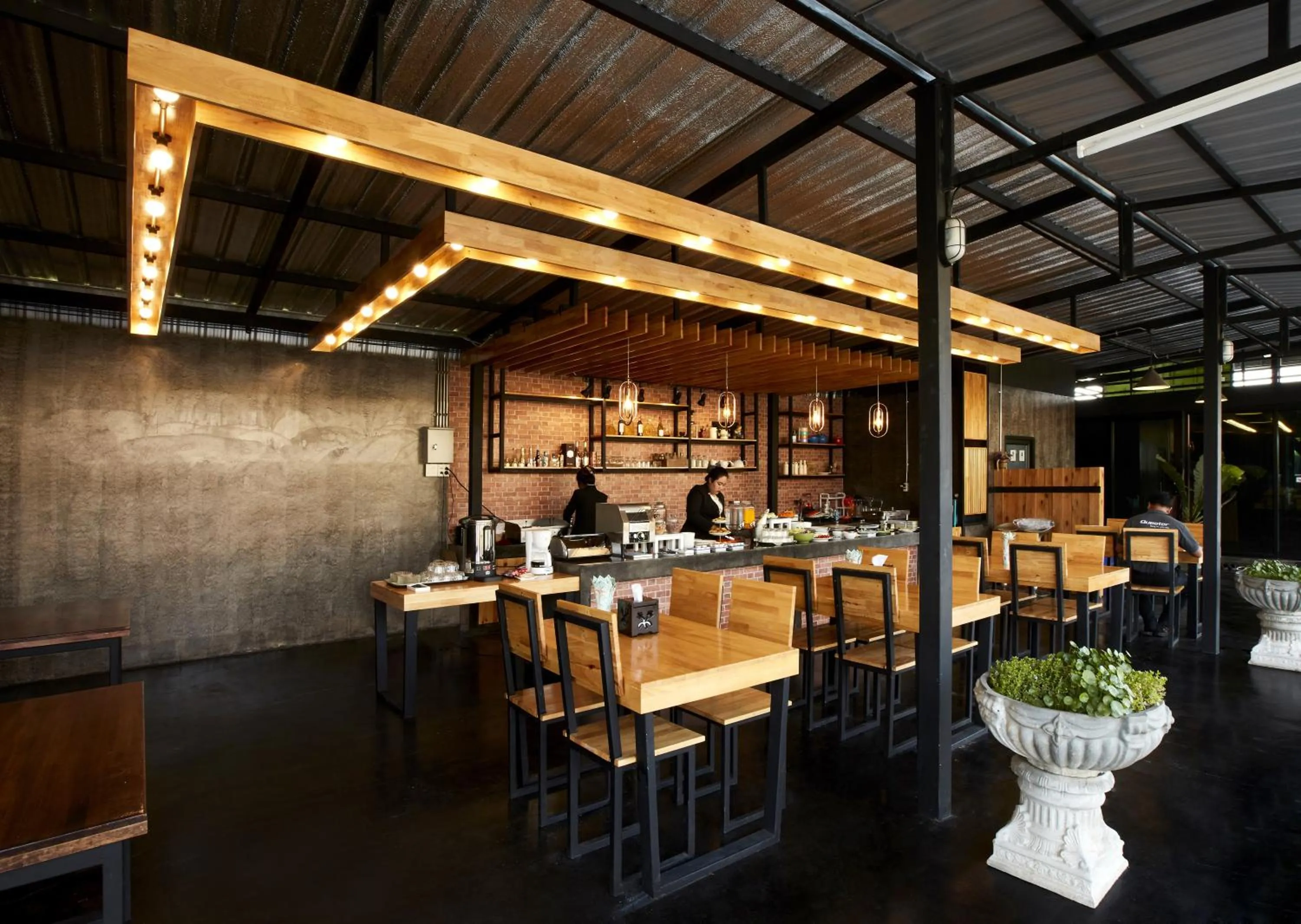 Food and drinks in The Sun resort Ratchaburi