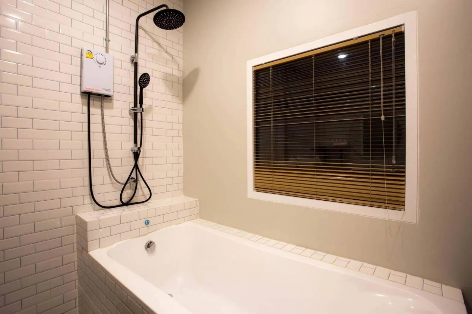 Shower in The Sun resort Ratchaburi