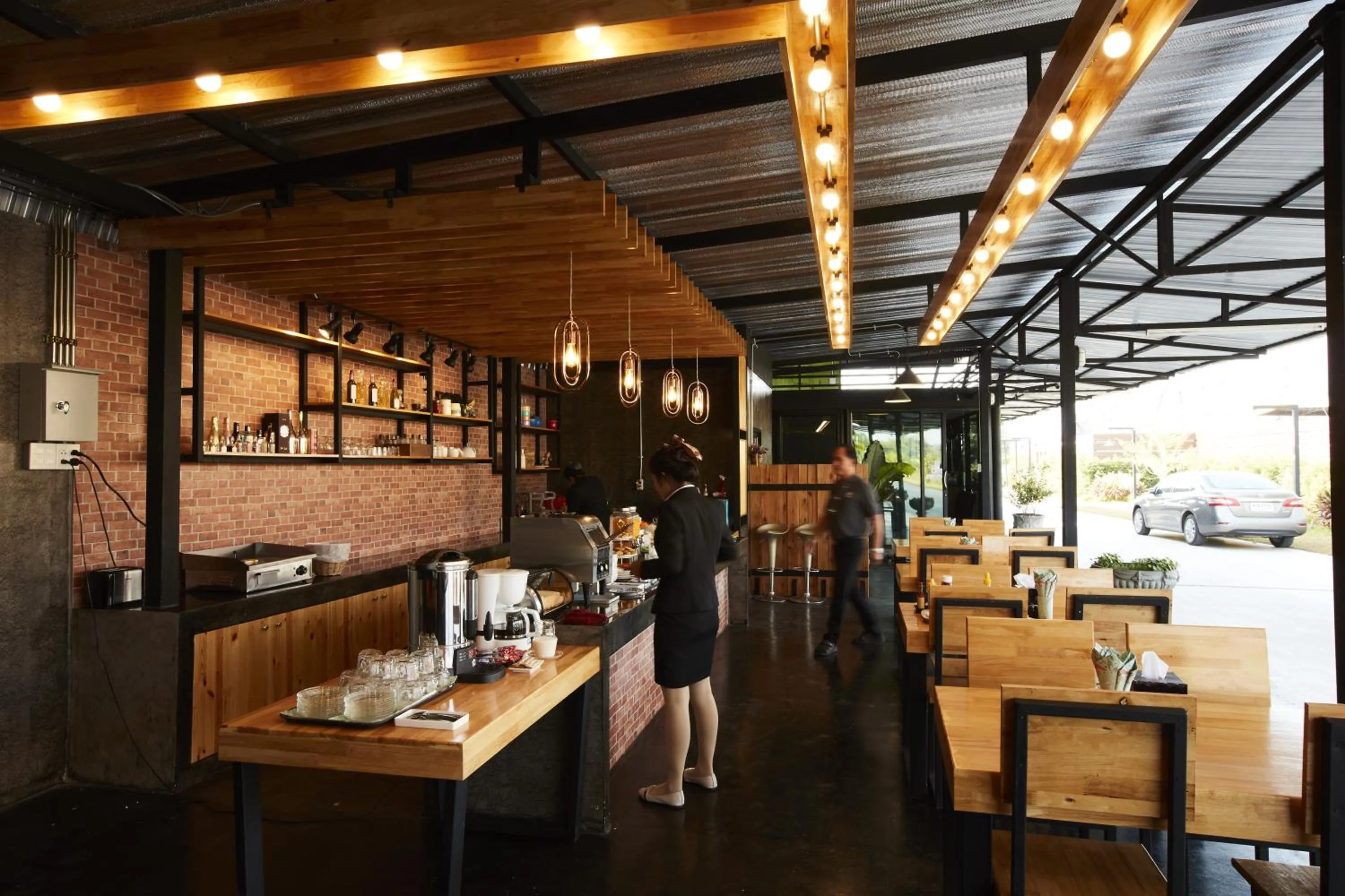 group of guests in The Sun resort Ratchaburi