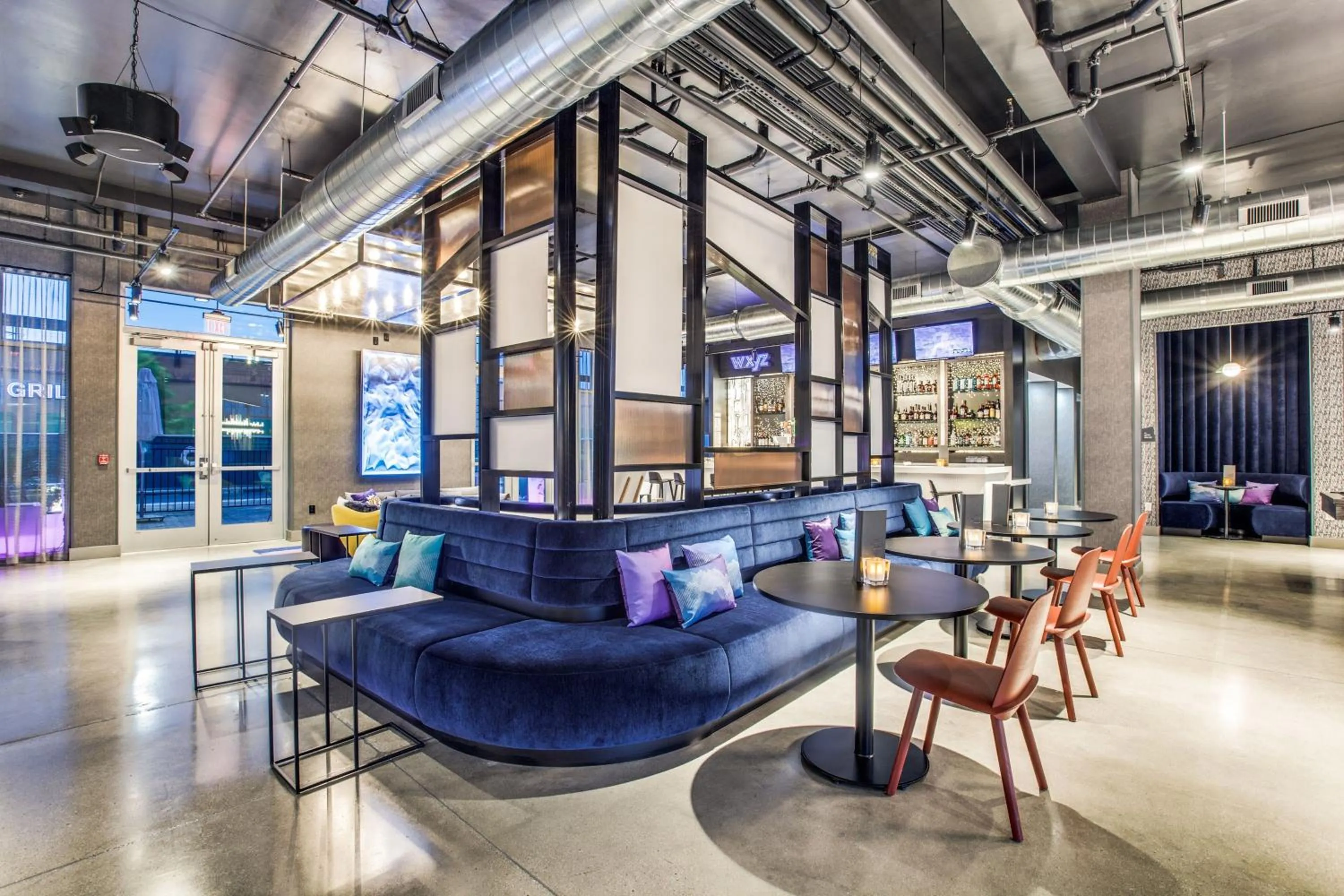 Lobby or reception in Aloft Dallas Arlington Entertainment District