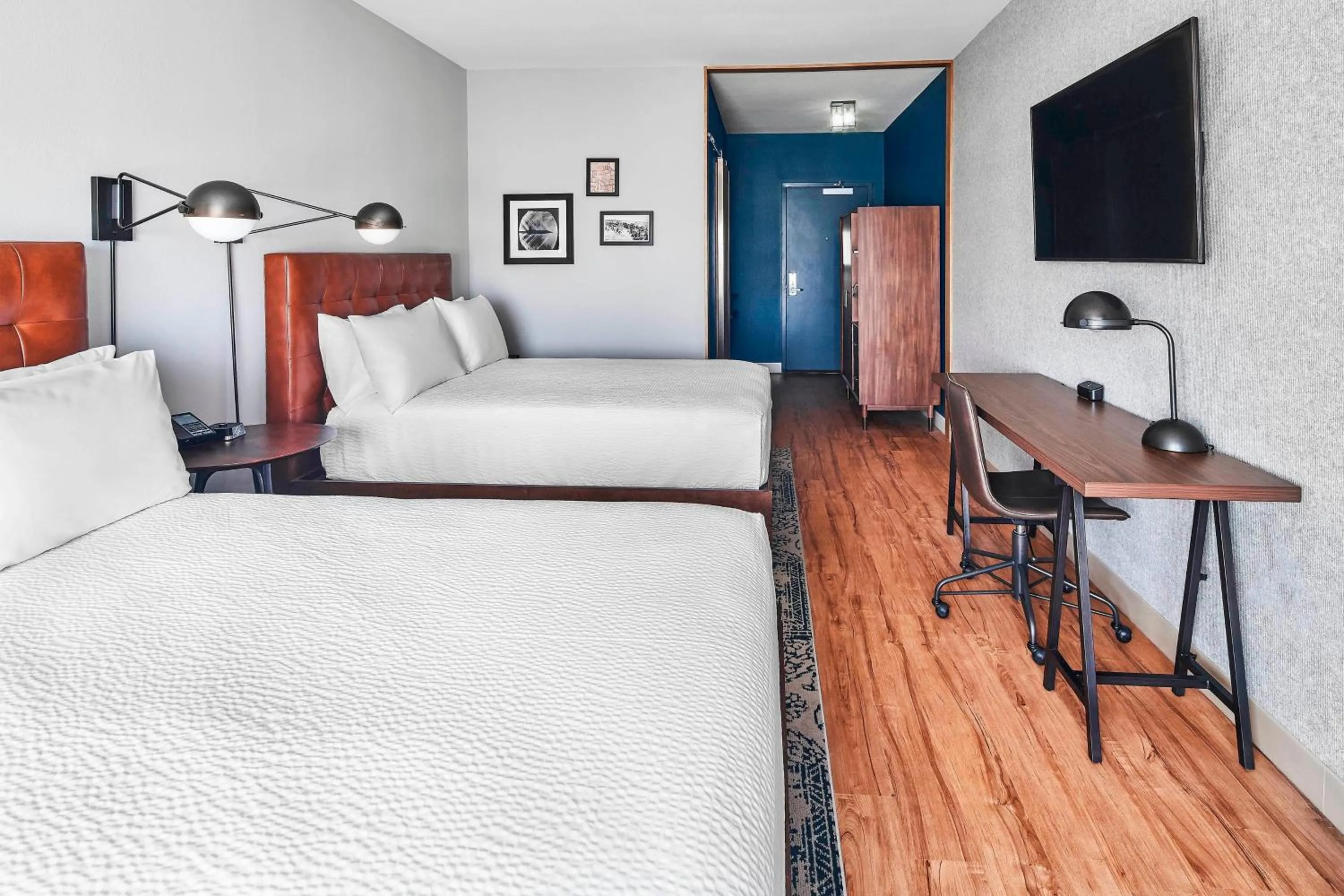 Photo of the whole room, Bed in Four Points by Sheraton Oklahoma City Airport