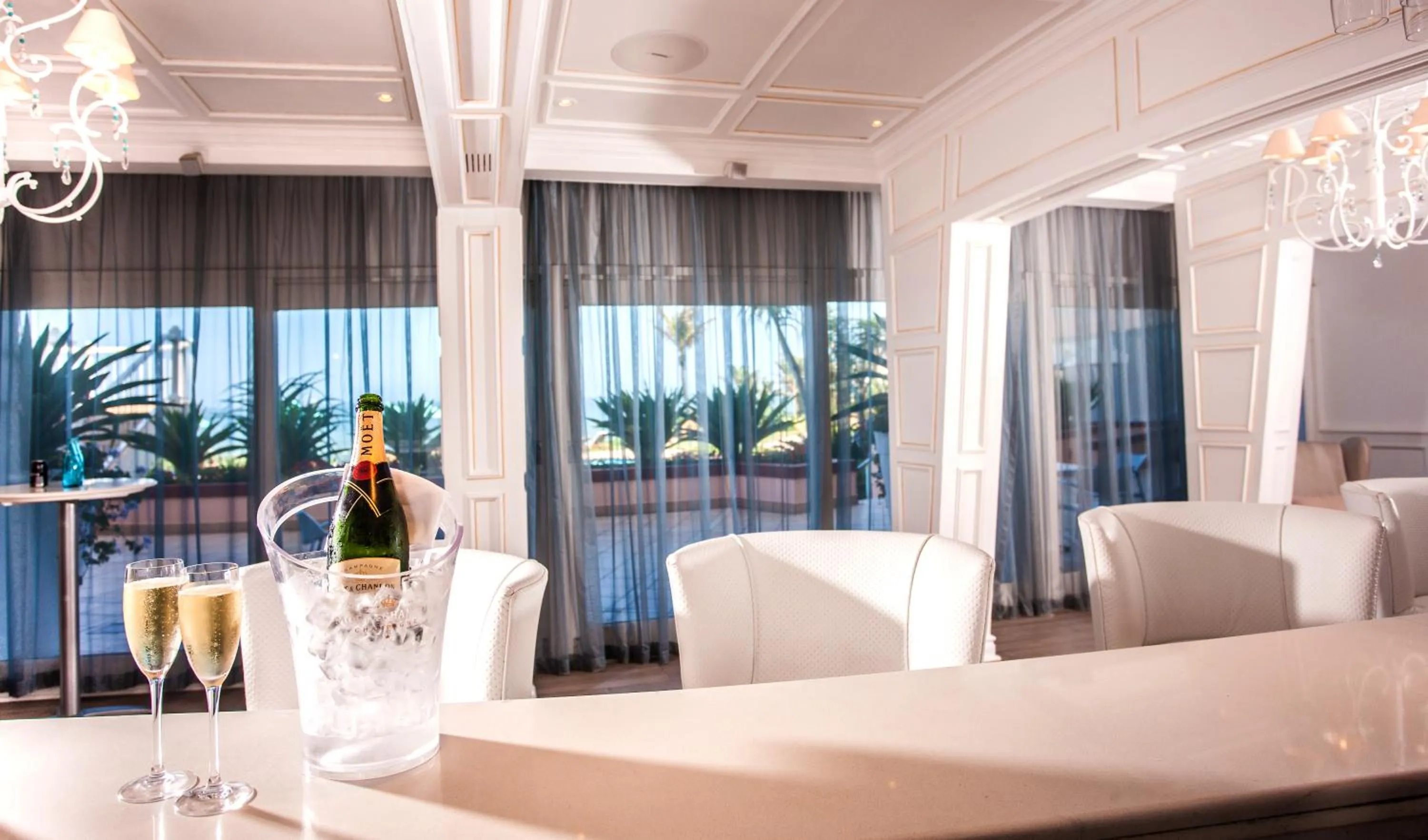 Restaurant/places to eat in Beverly Hills