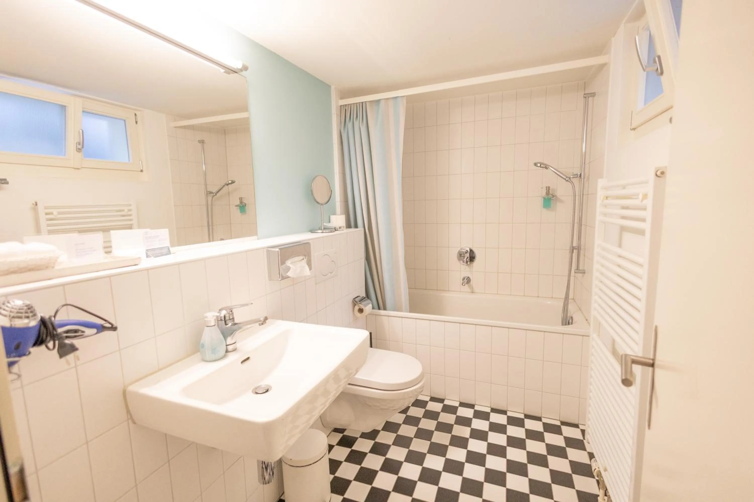 Other in EMMA Bett und Bistro