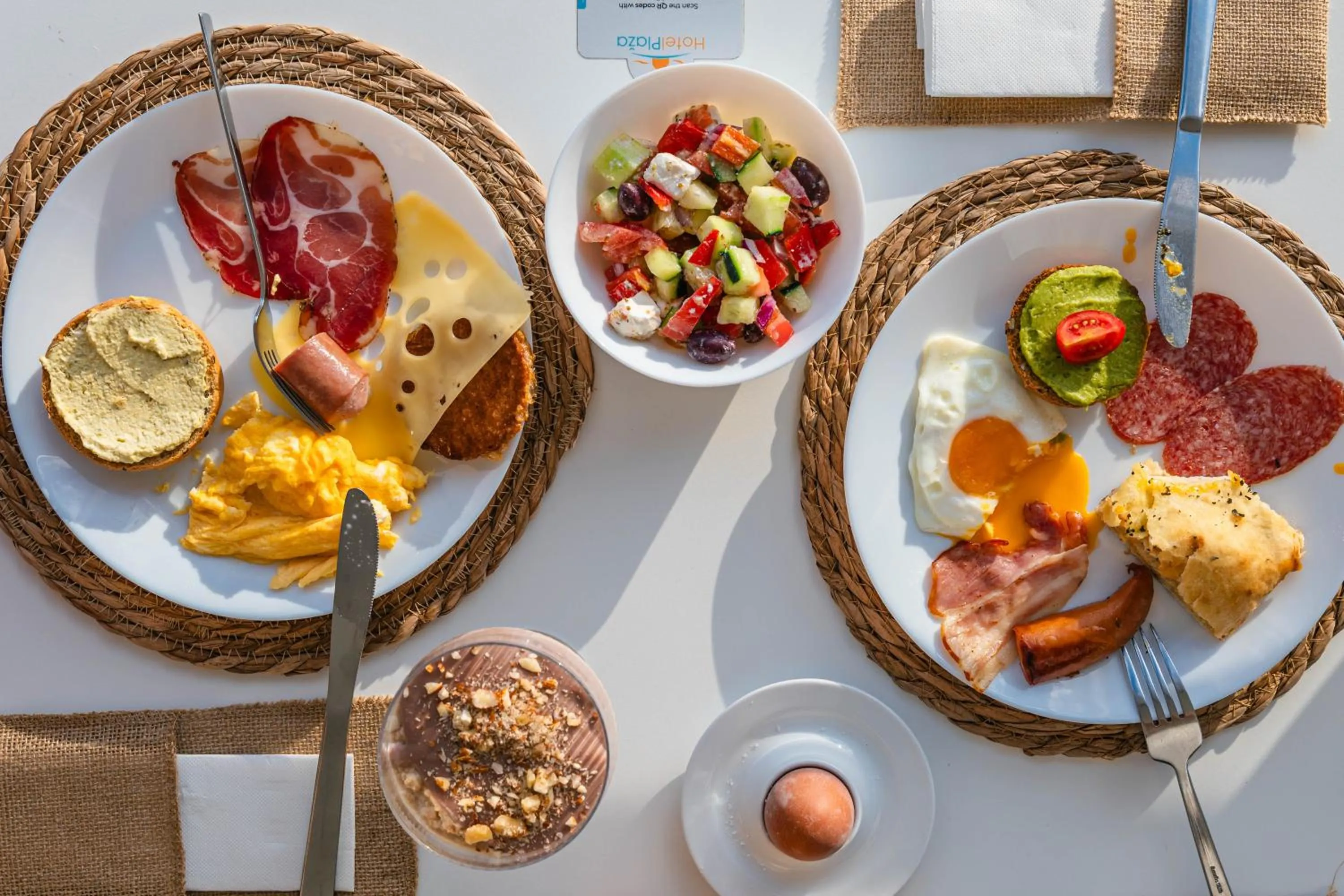 Breakfast in Hotel Plaza