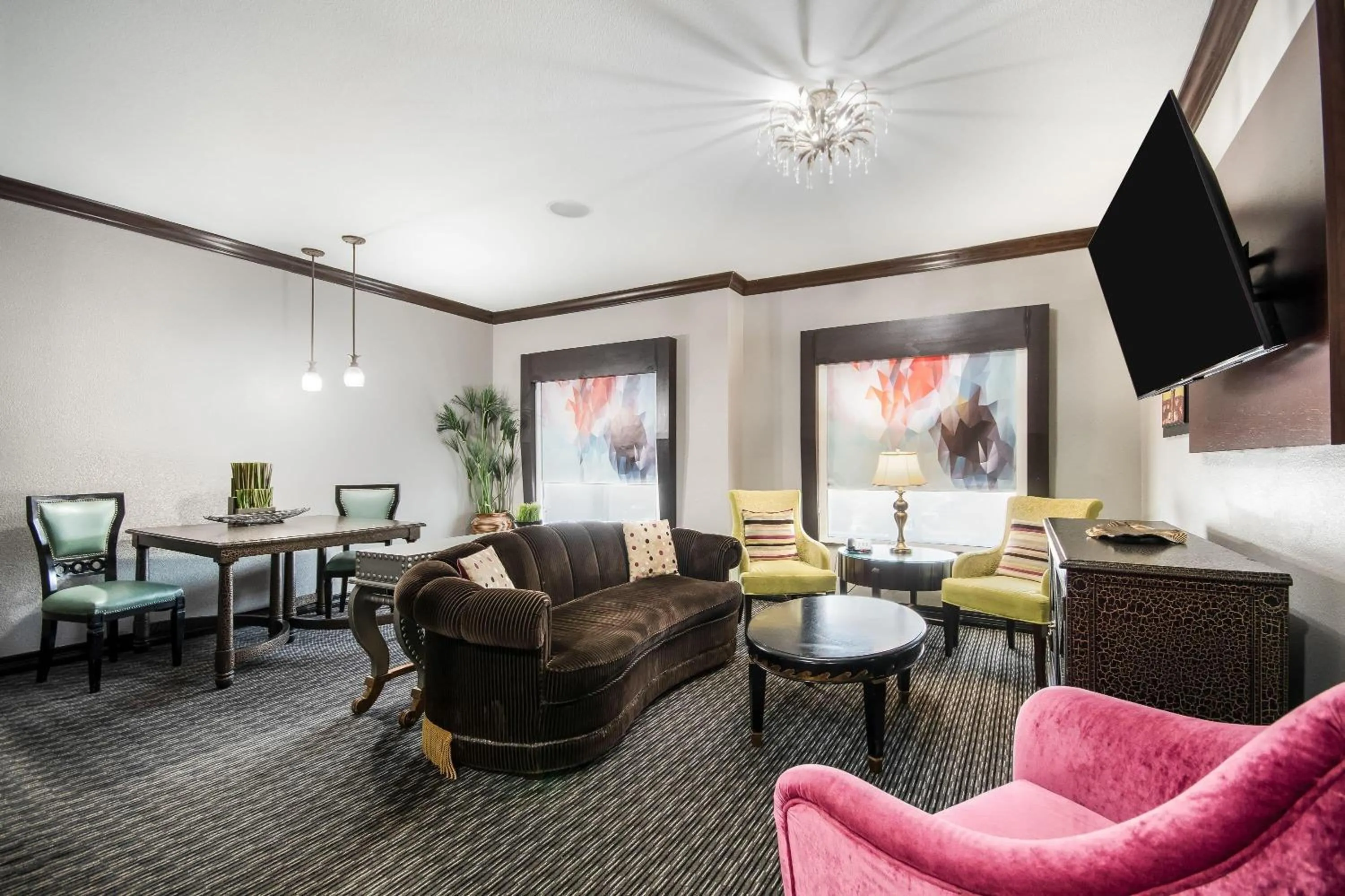 Photo of the whole room in Hawthorn Suites by Wyndham Lubbock