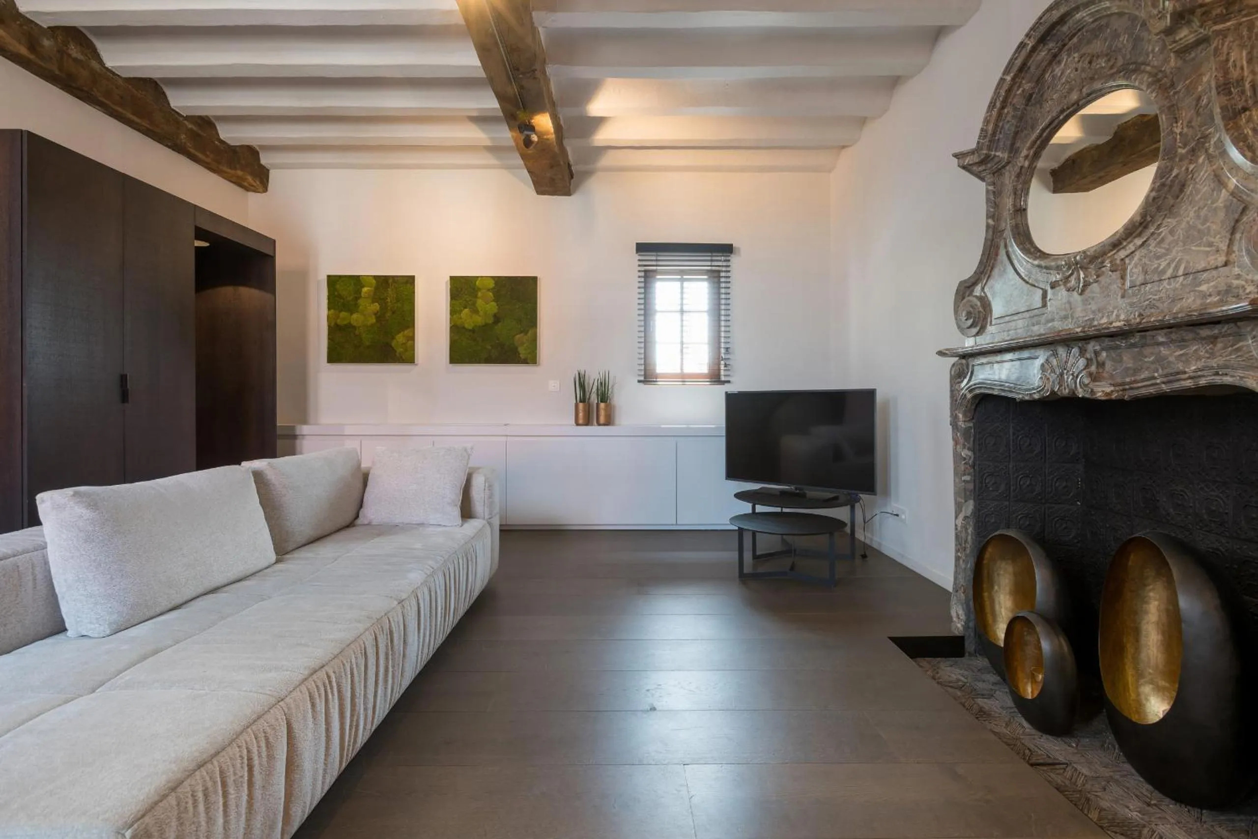 TV and multimedia in Martin's Rentmeesterij