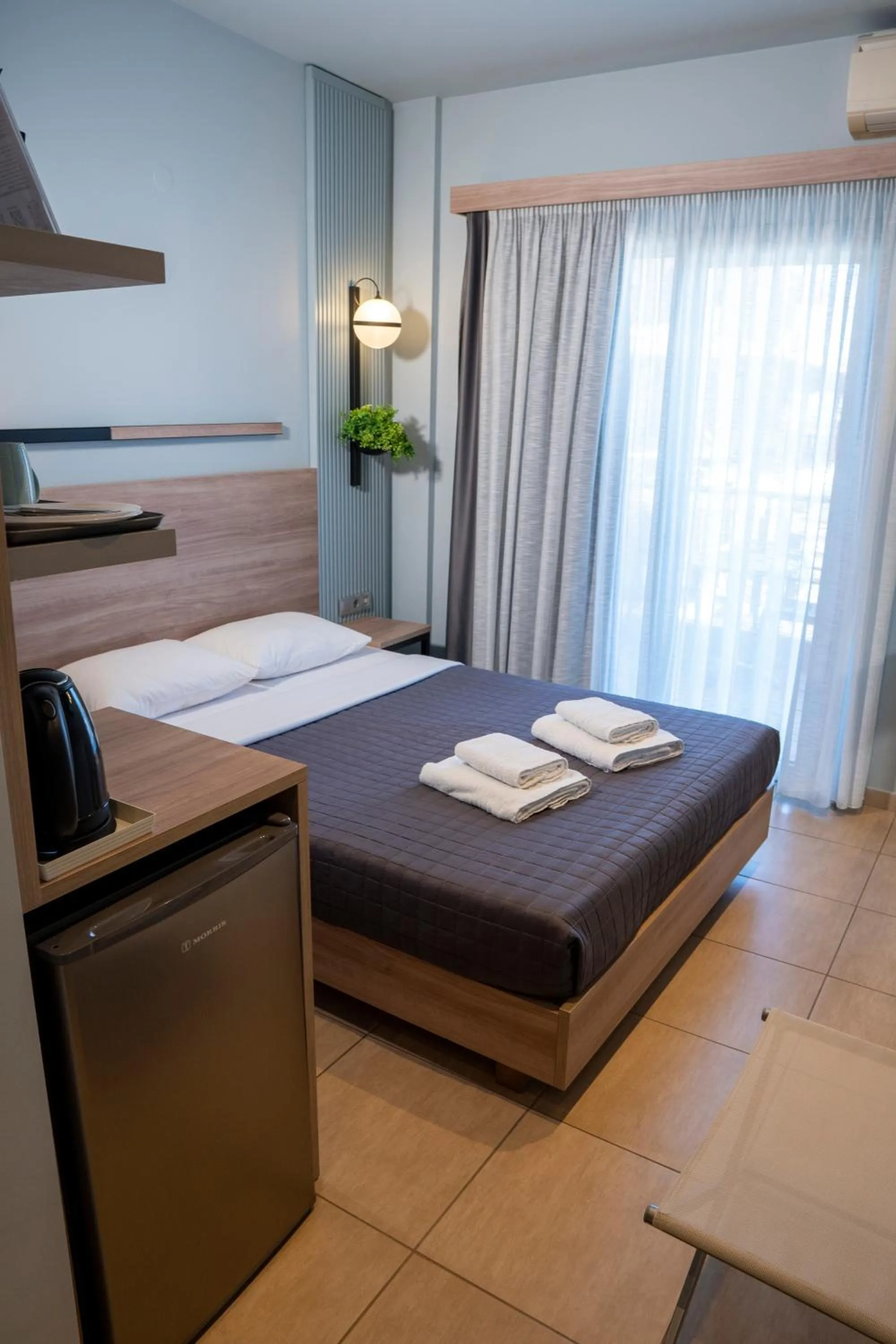 Bed in Hotel Epavlis Eleftheriadi