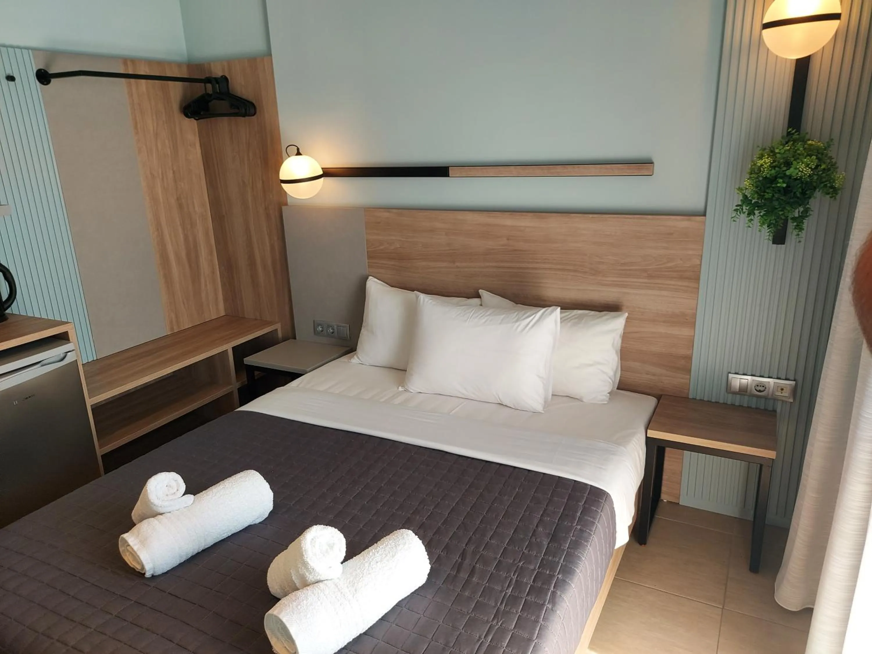 Bed in Hotel Epavlis Eleftheriadi