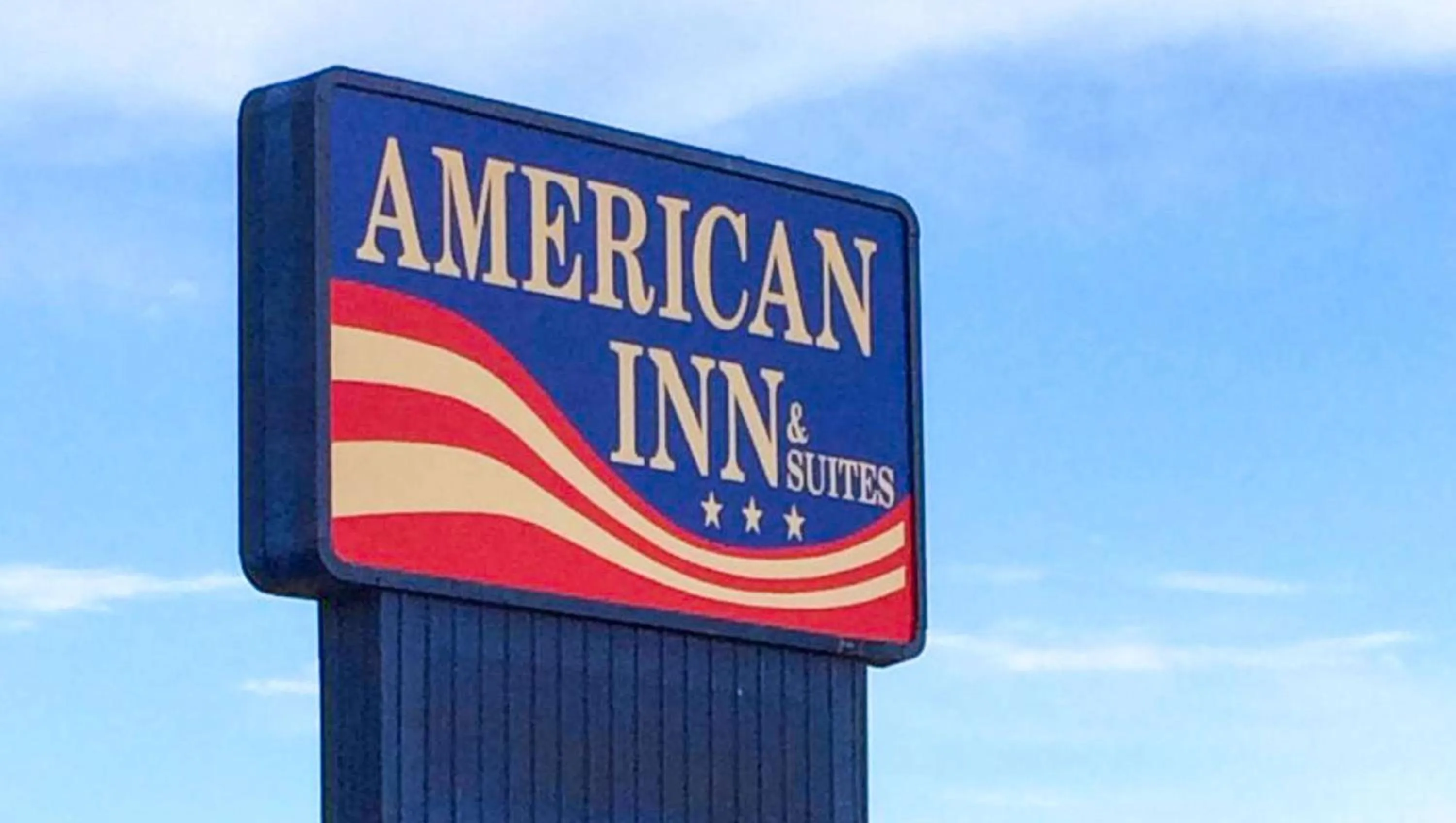 Property building in American Inn & Suites Childress