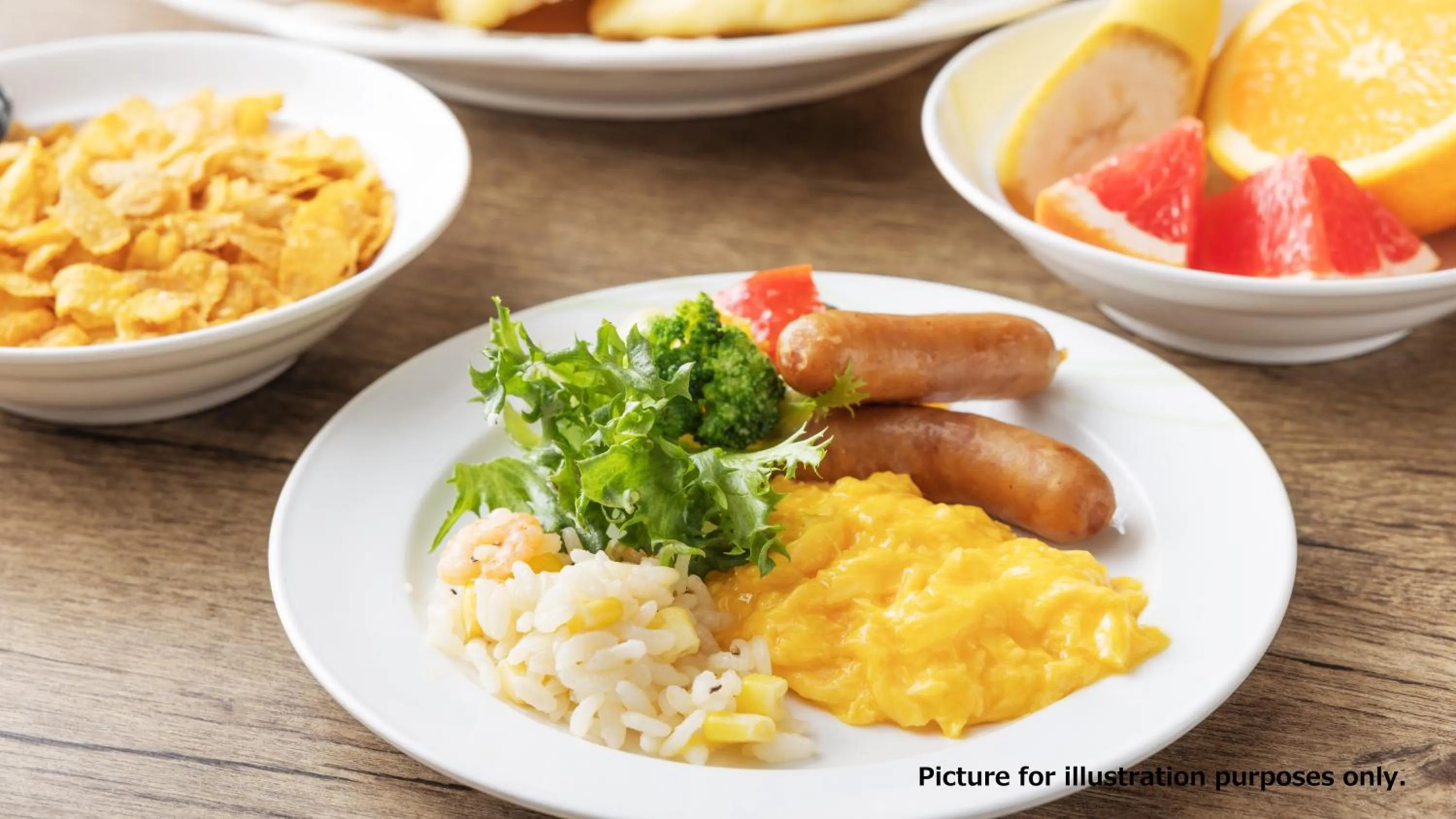 Breakfast in the b asakusa