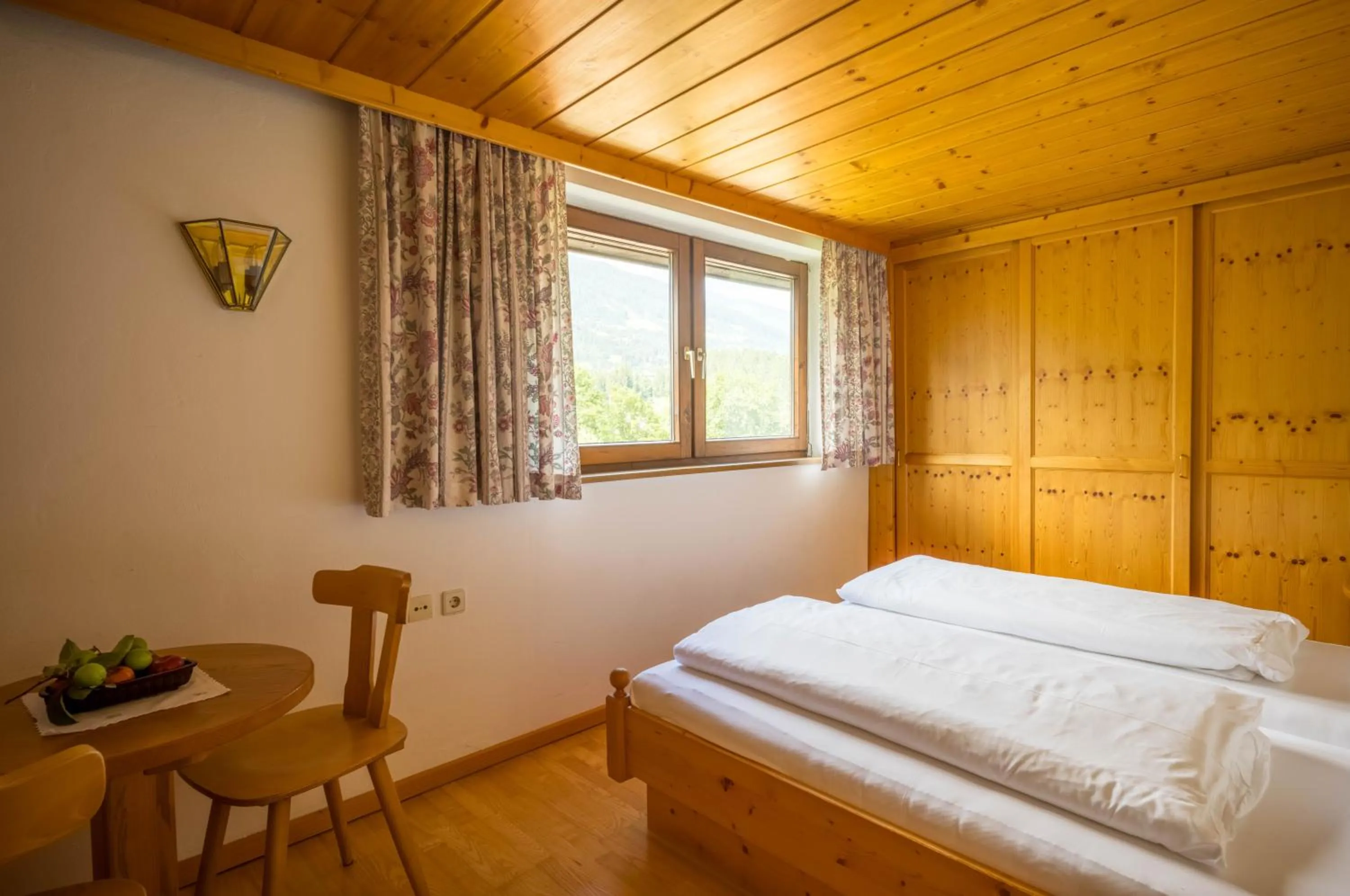 Bed in Waldpension Putz