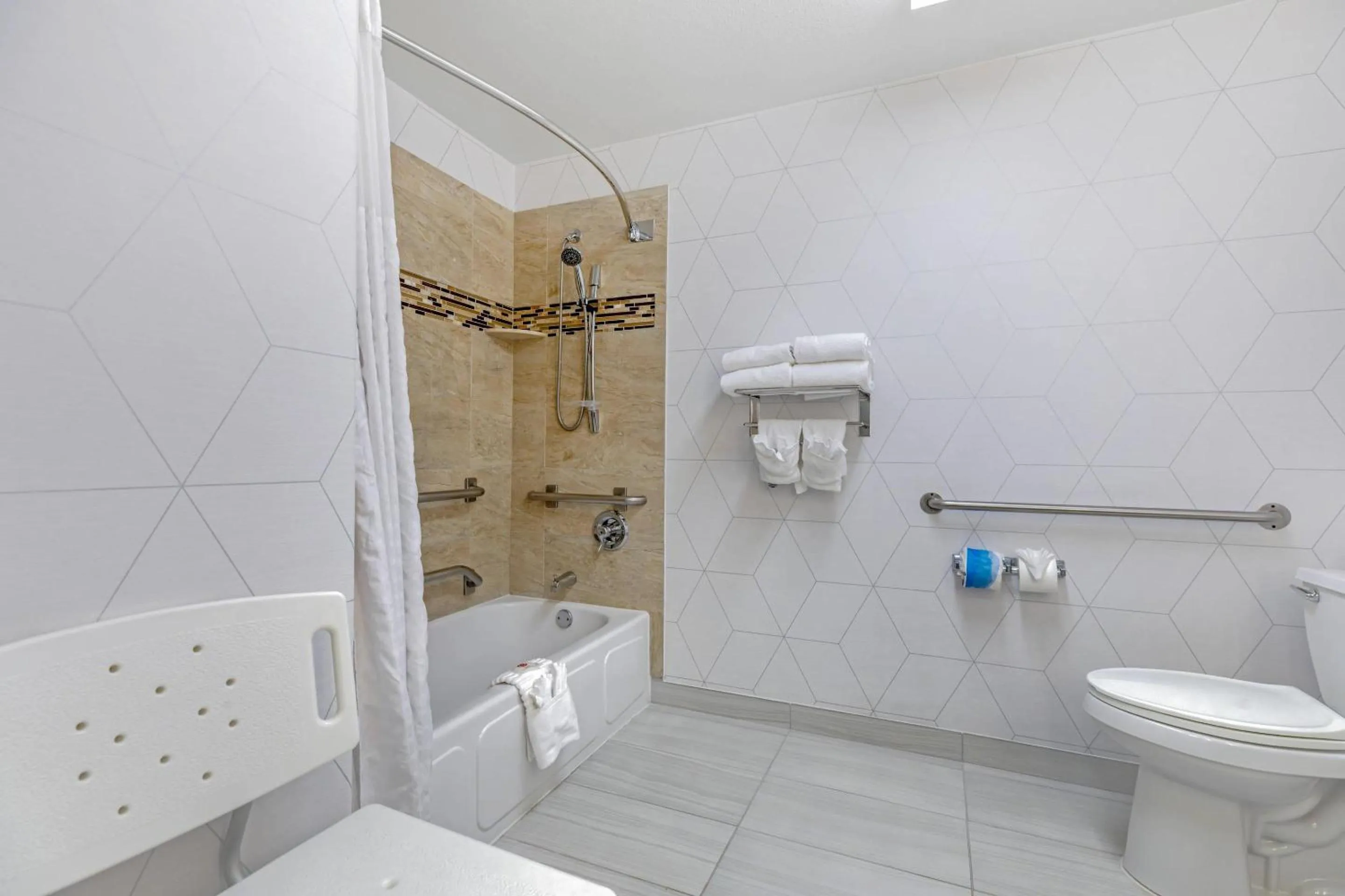 Bedroom in Comfort Suites Golden West on Evergreen Parkway