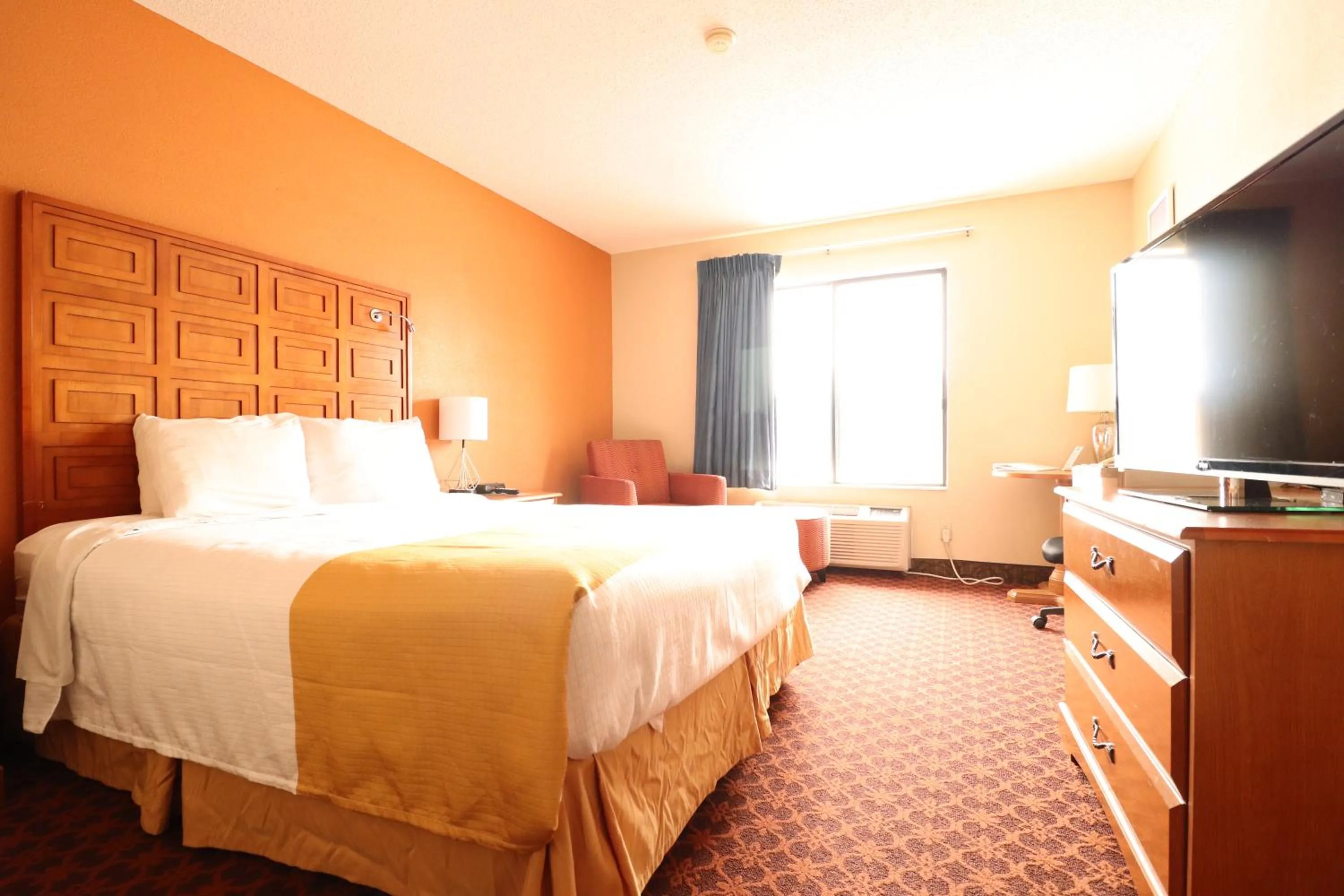Bedroom, Bed in Days Inn by Wyndham Black River Falls - Access to ATV Trail