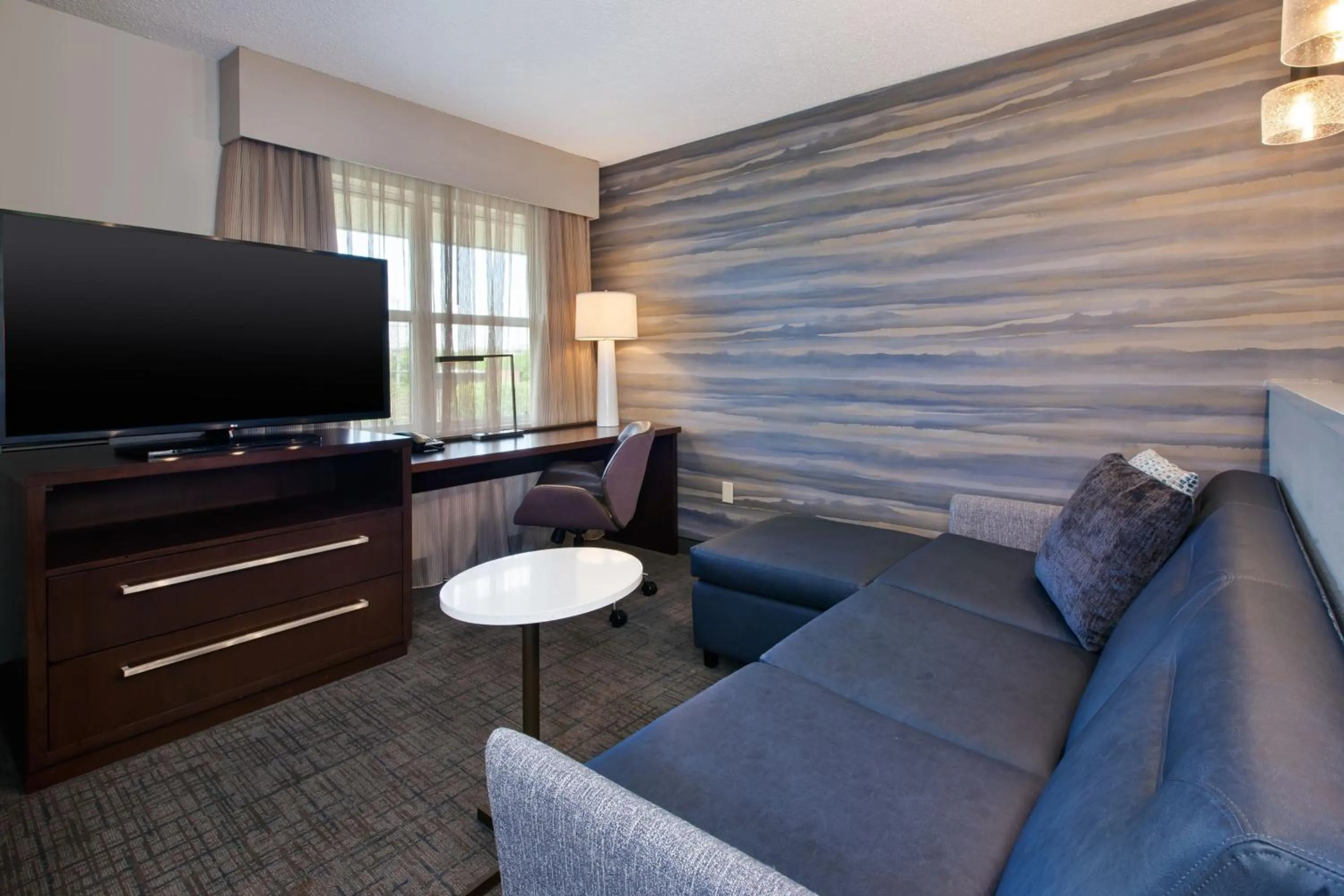 Living room in Residence Inn by Marriott Ann Arbor North