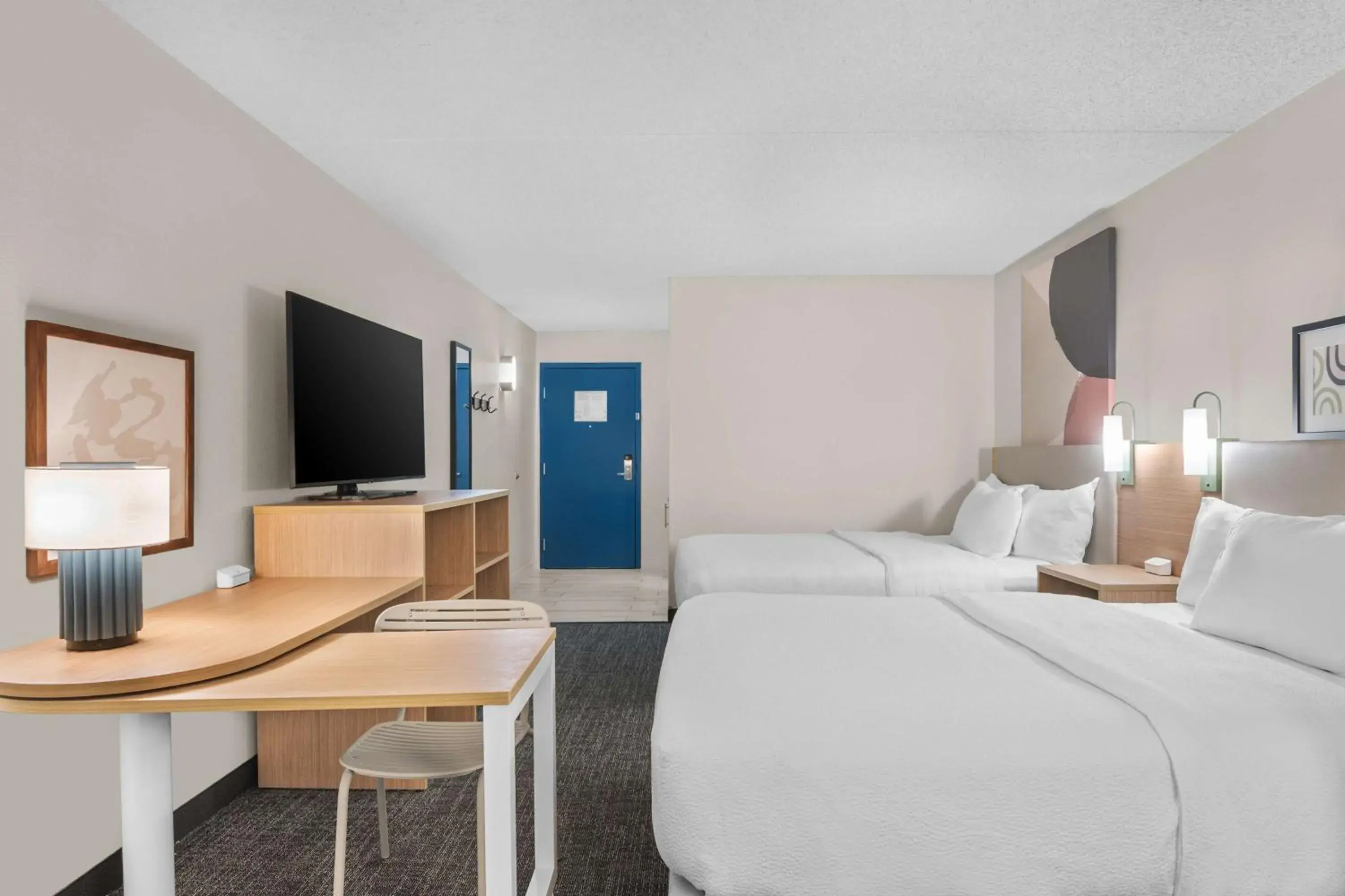 Queen Room with Two Queen Beds - Non-Smoking in Villa Victor, Ascend Hotel Collection Queen Room with Two Queen Beds - Non-Smoking in Villa Victor, Ascend Hotel Collection