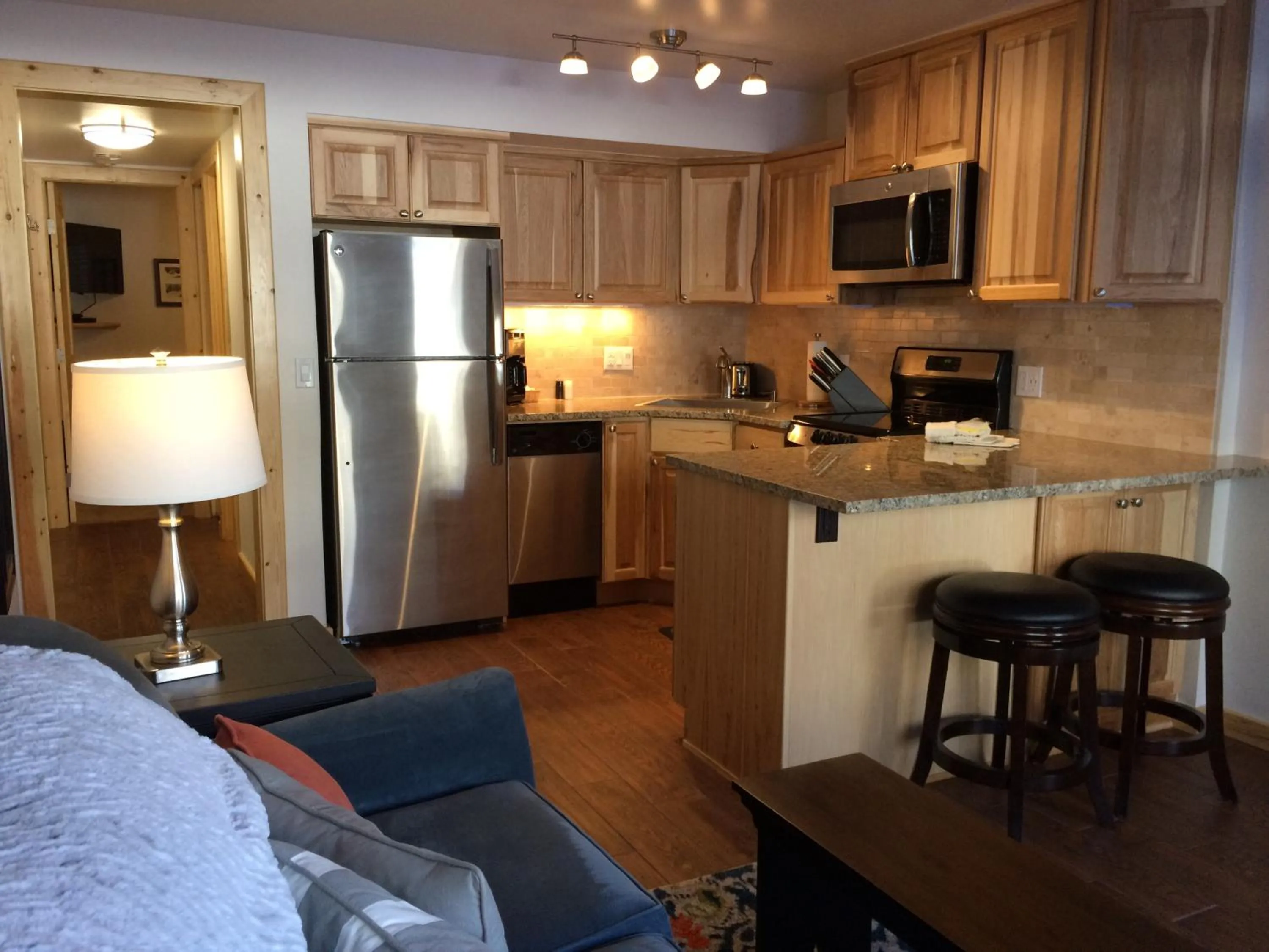 Kitchen or kitchenette in Vail Racquet Club Mountain Resort