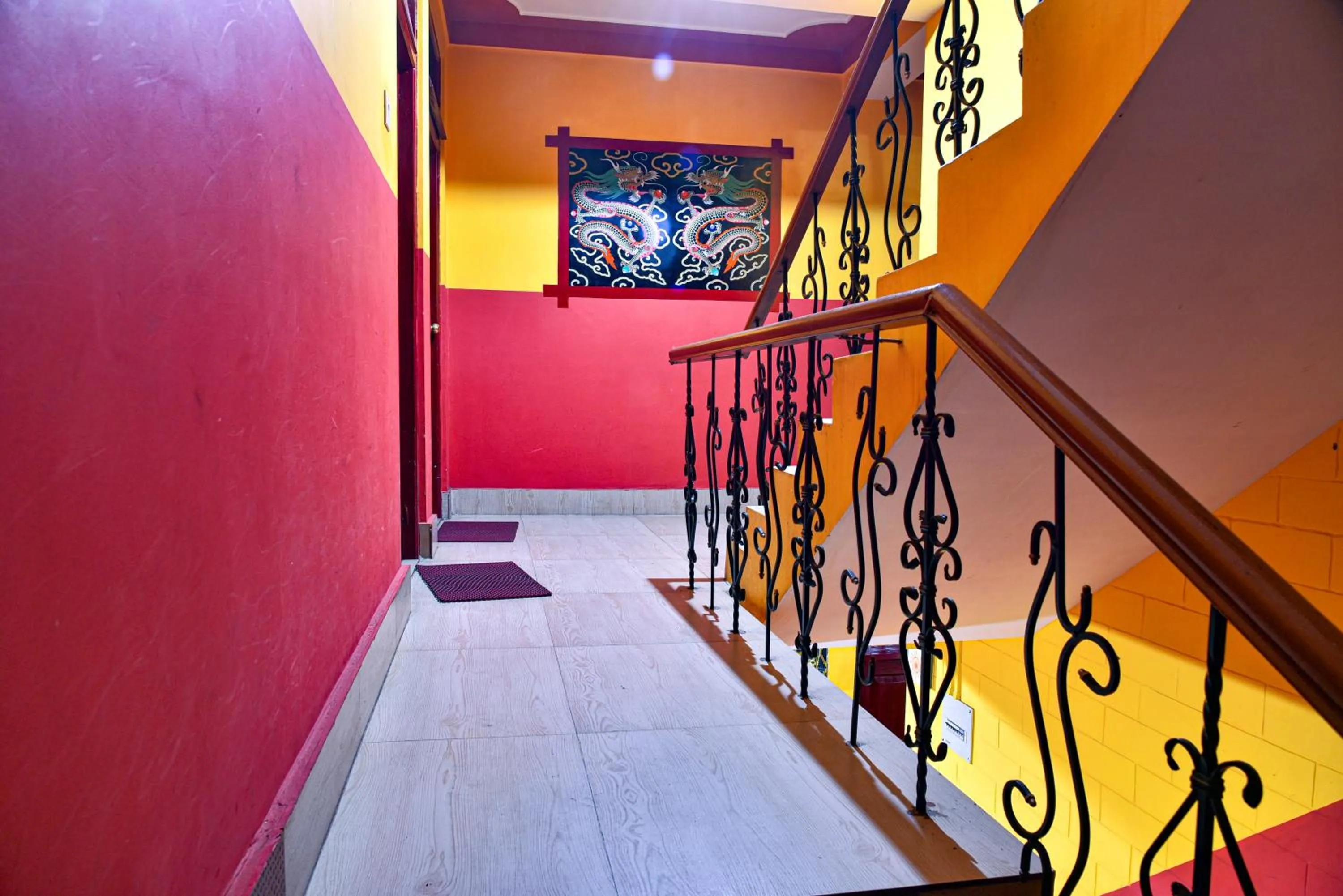 Area and facilities in Rufina Blue Pine