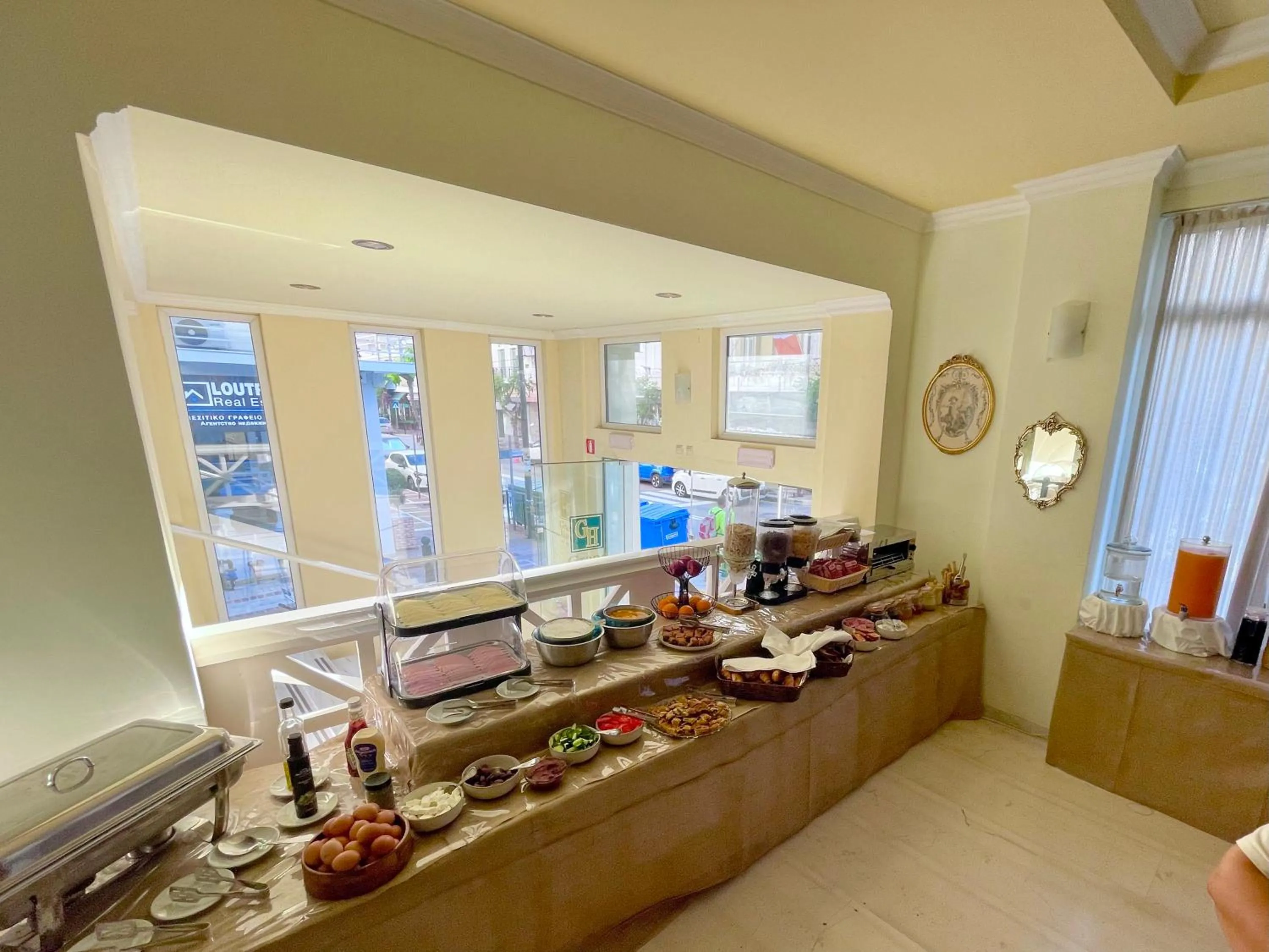 Breakfast in Grand Hotel Loutraki