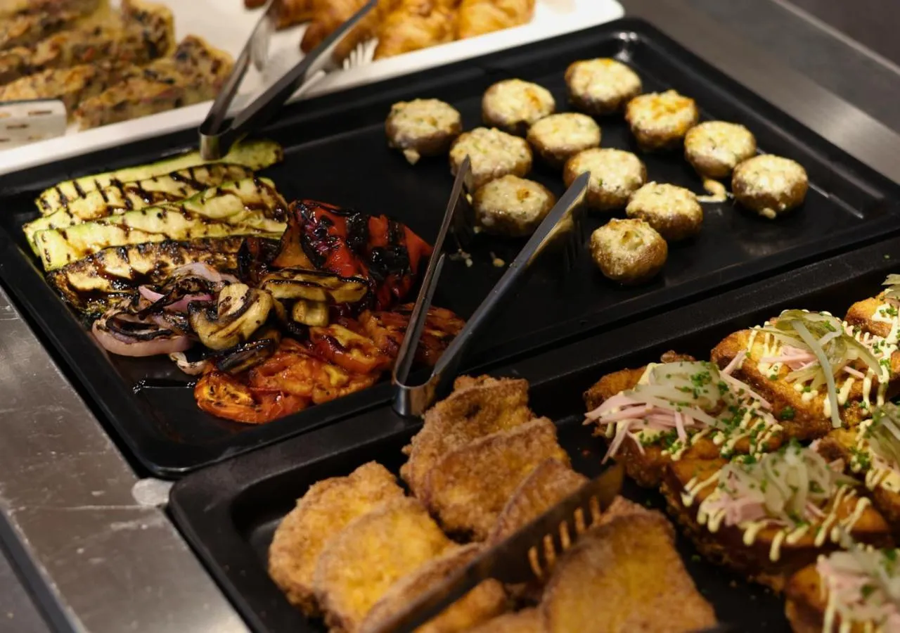 Breakfast in Oniros Residences