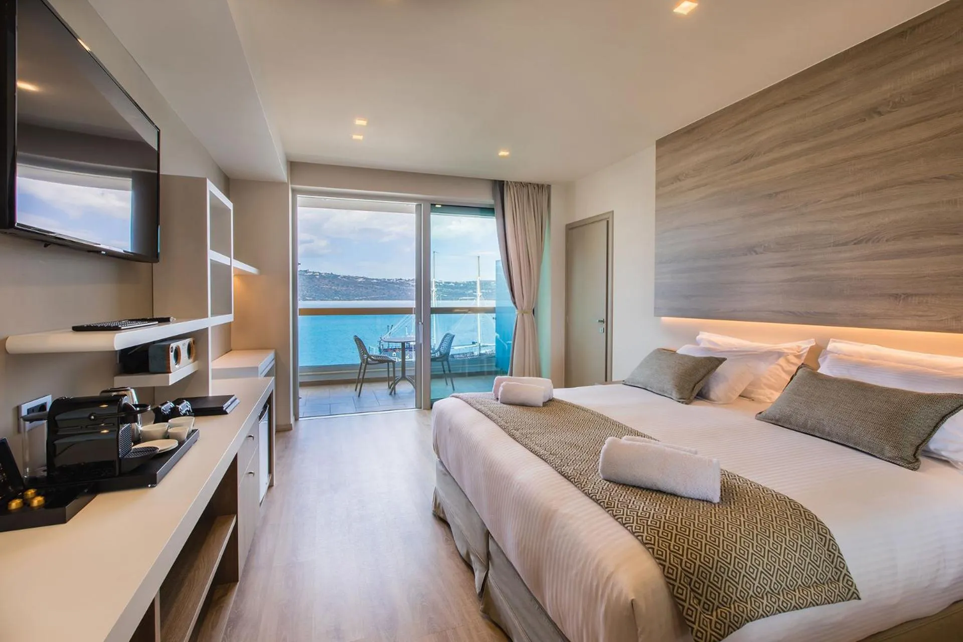 Bed in Oniros Residences