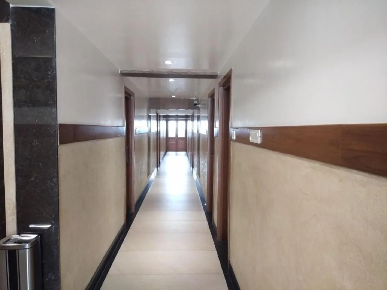 Property building in Hotel iStay