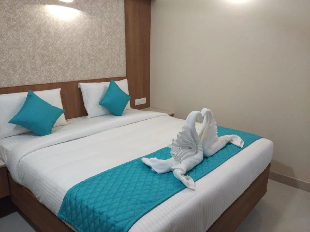 Bedroom, Bed in Hotel iStay