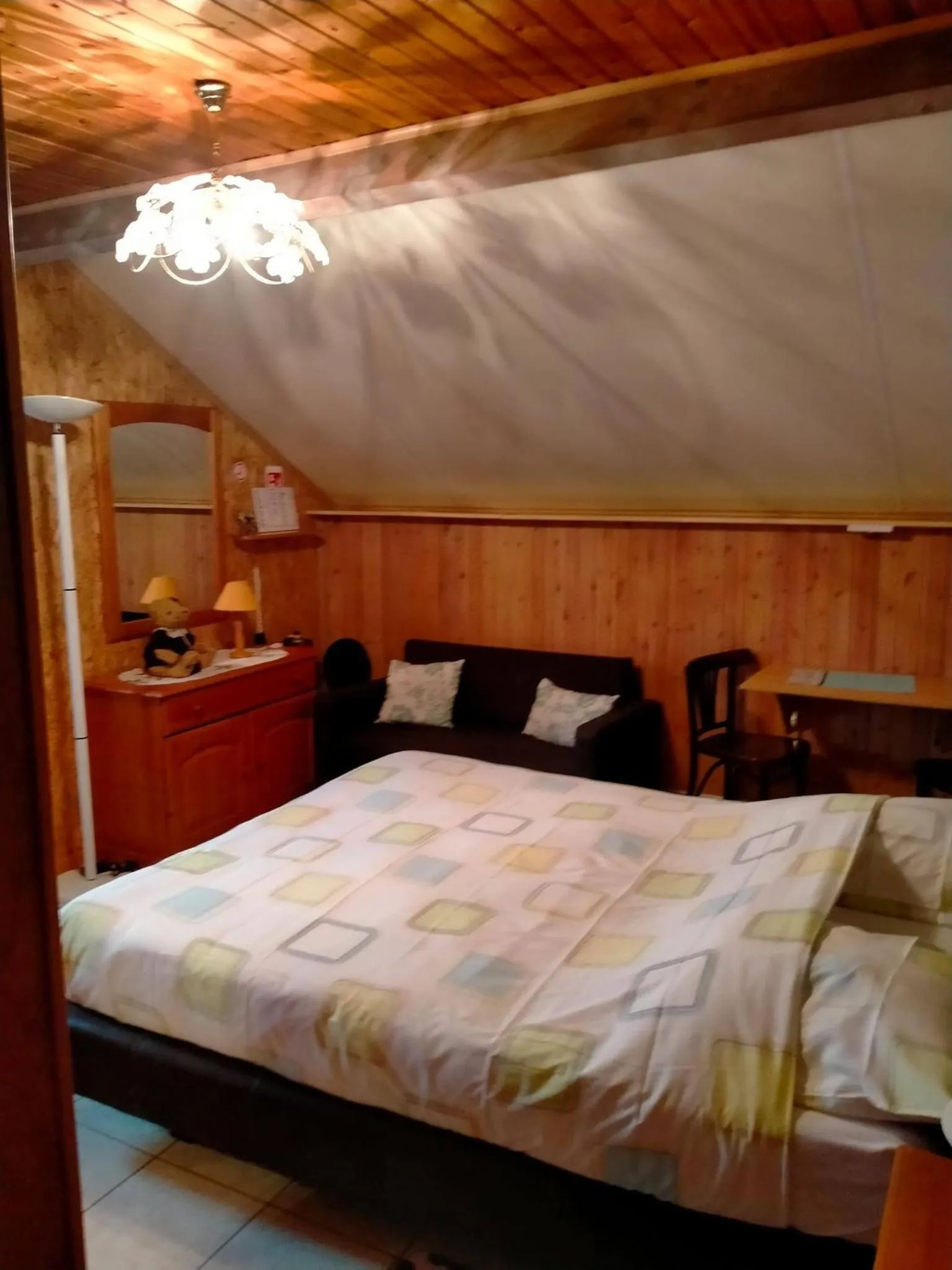 Bed in gasthof lederhose