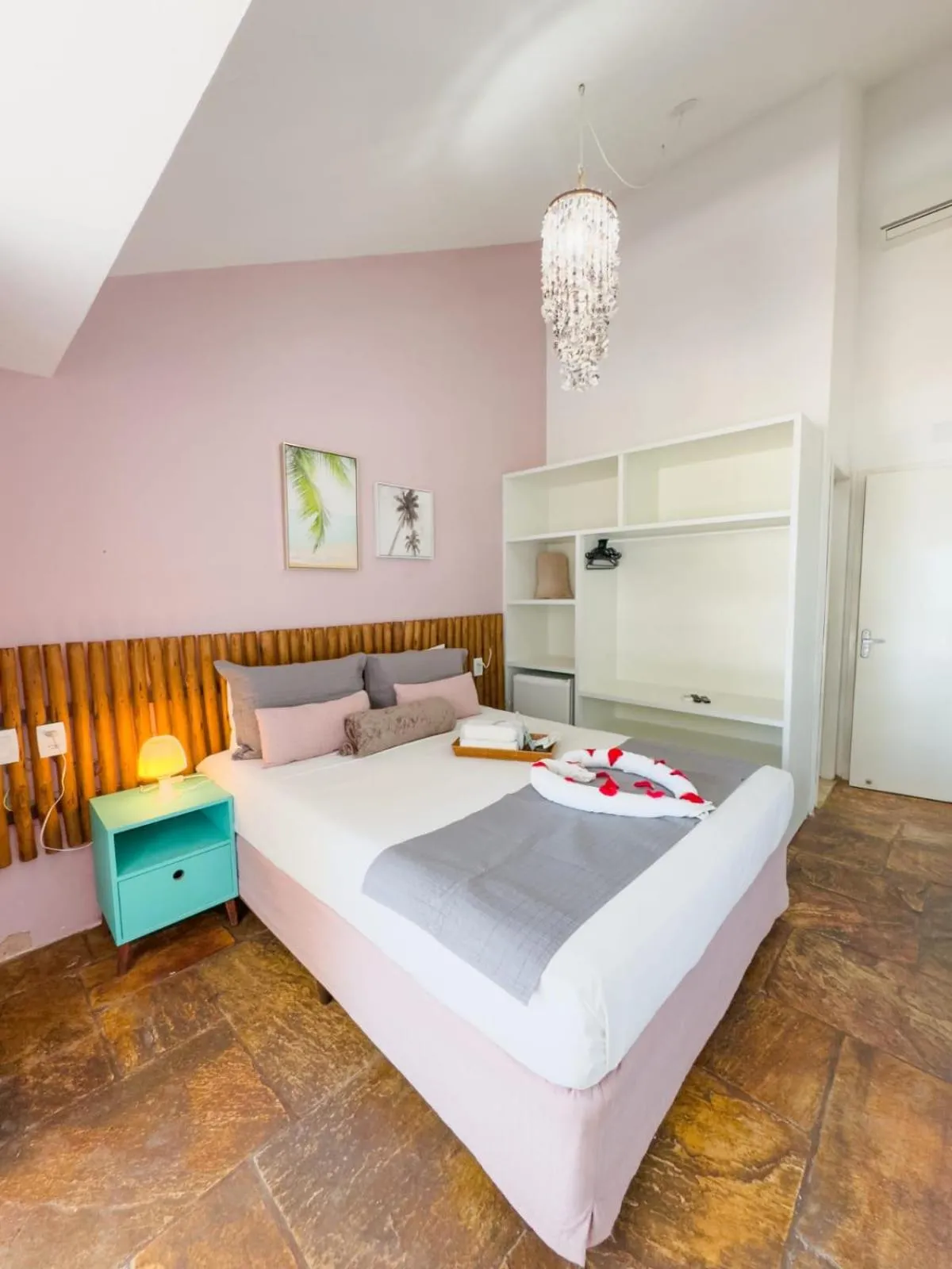 Bed in Pousada Meraki Beach