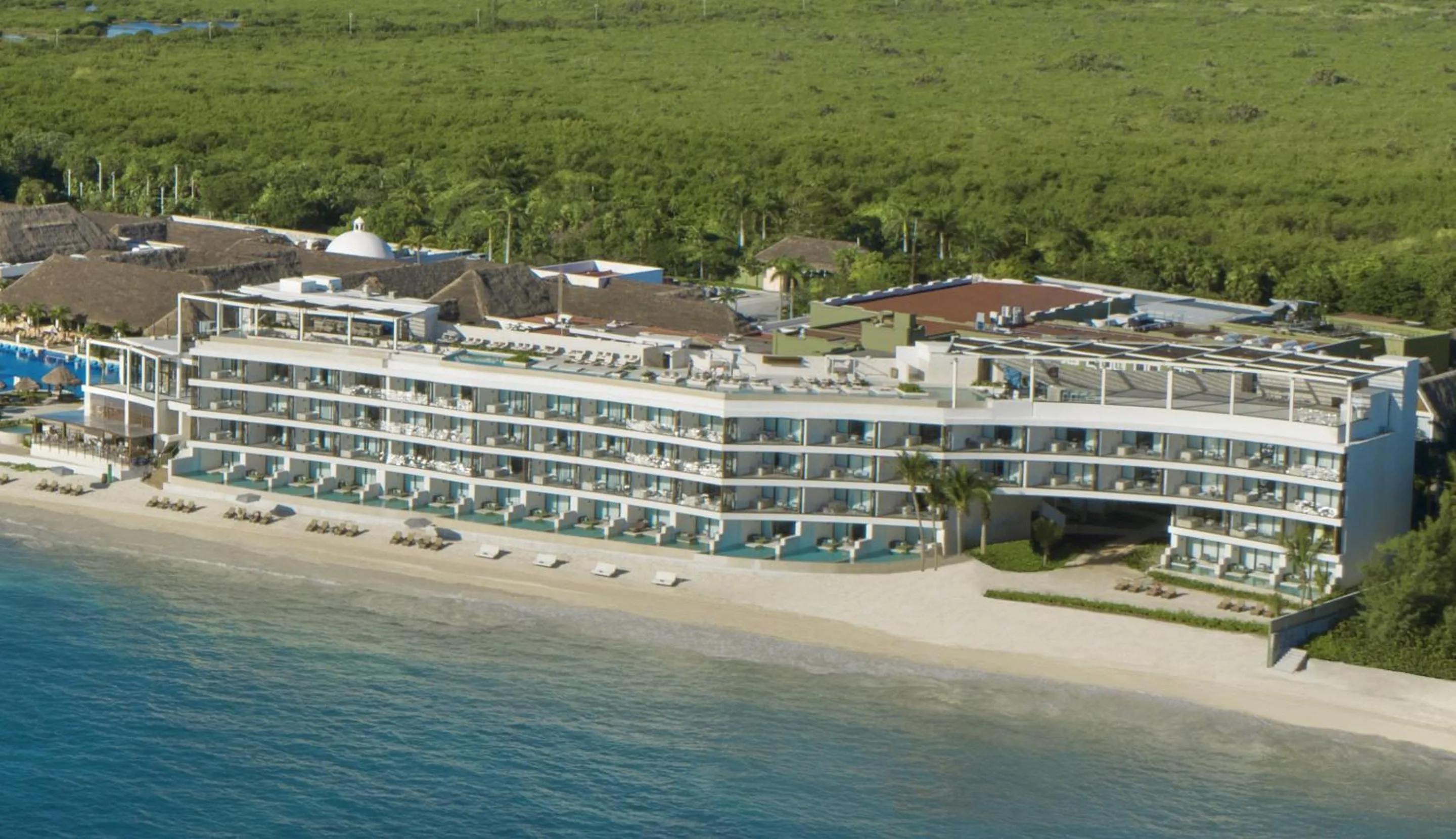 Property building in Dreams Sapphire Resort & Spa