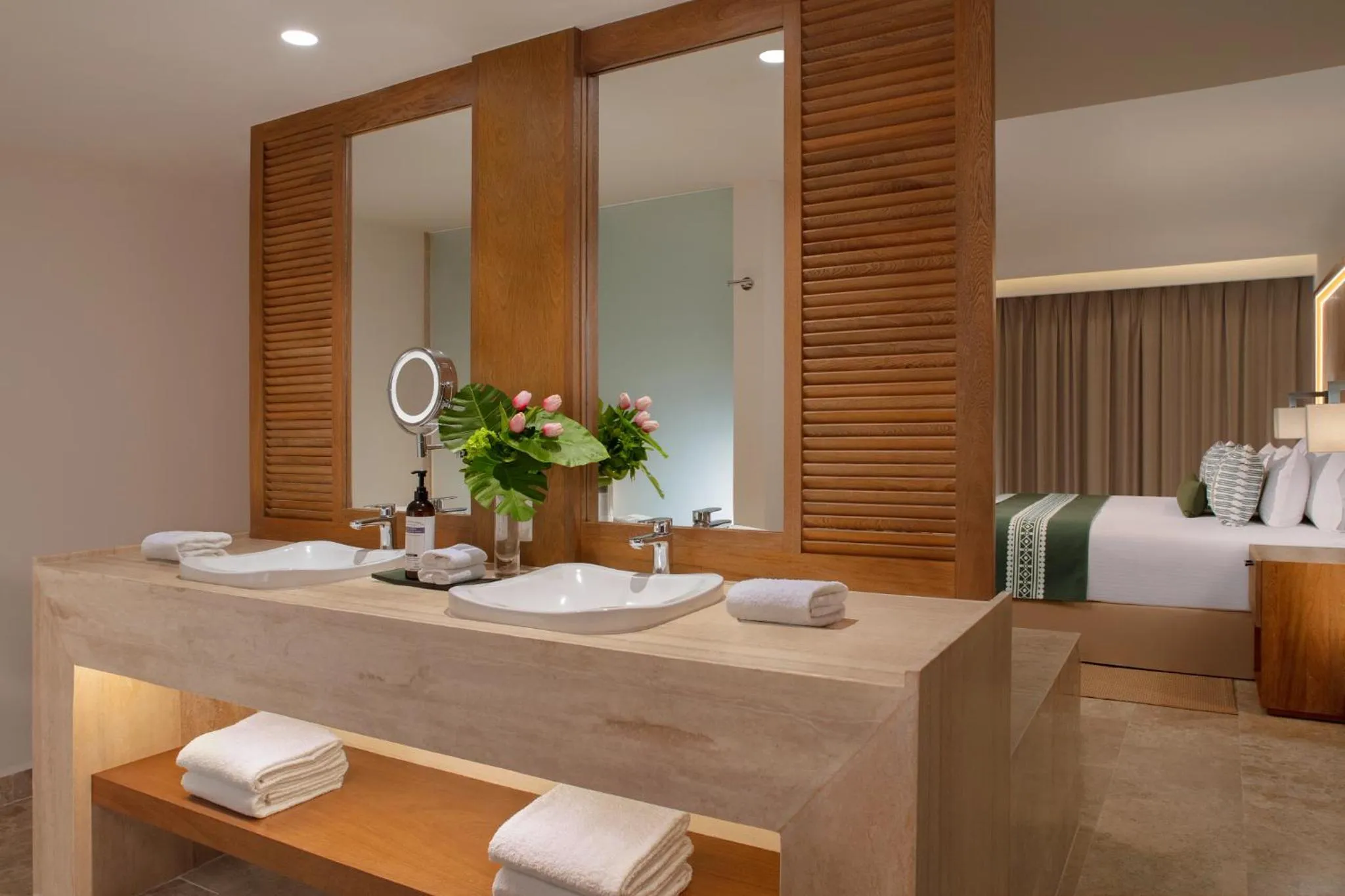 Bathroom in Dreams Sapphire Resort & Spa