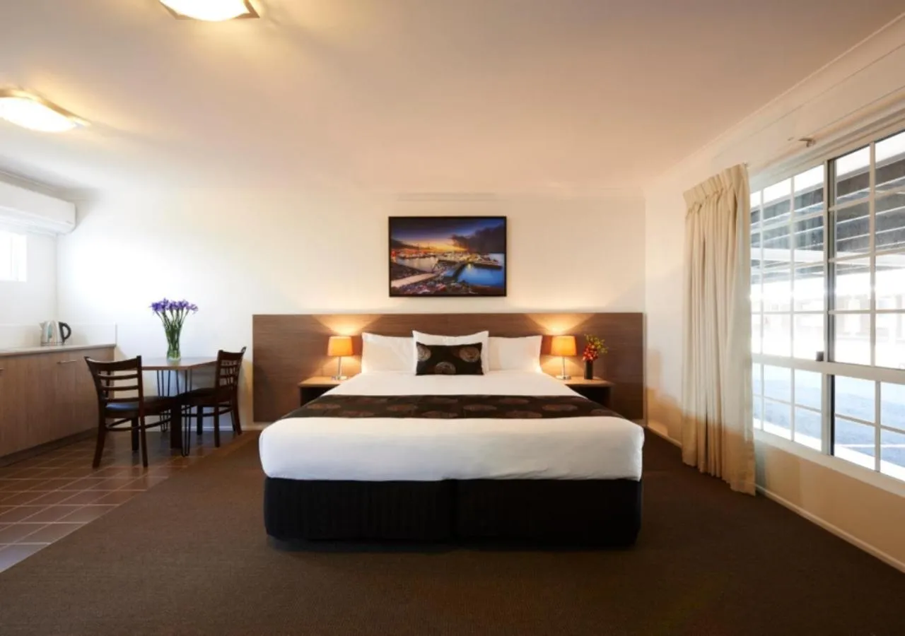 Bed in Takalvan Motel